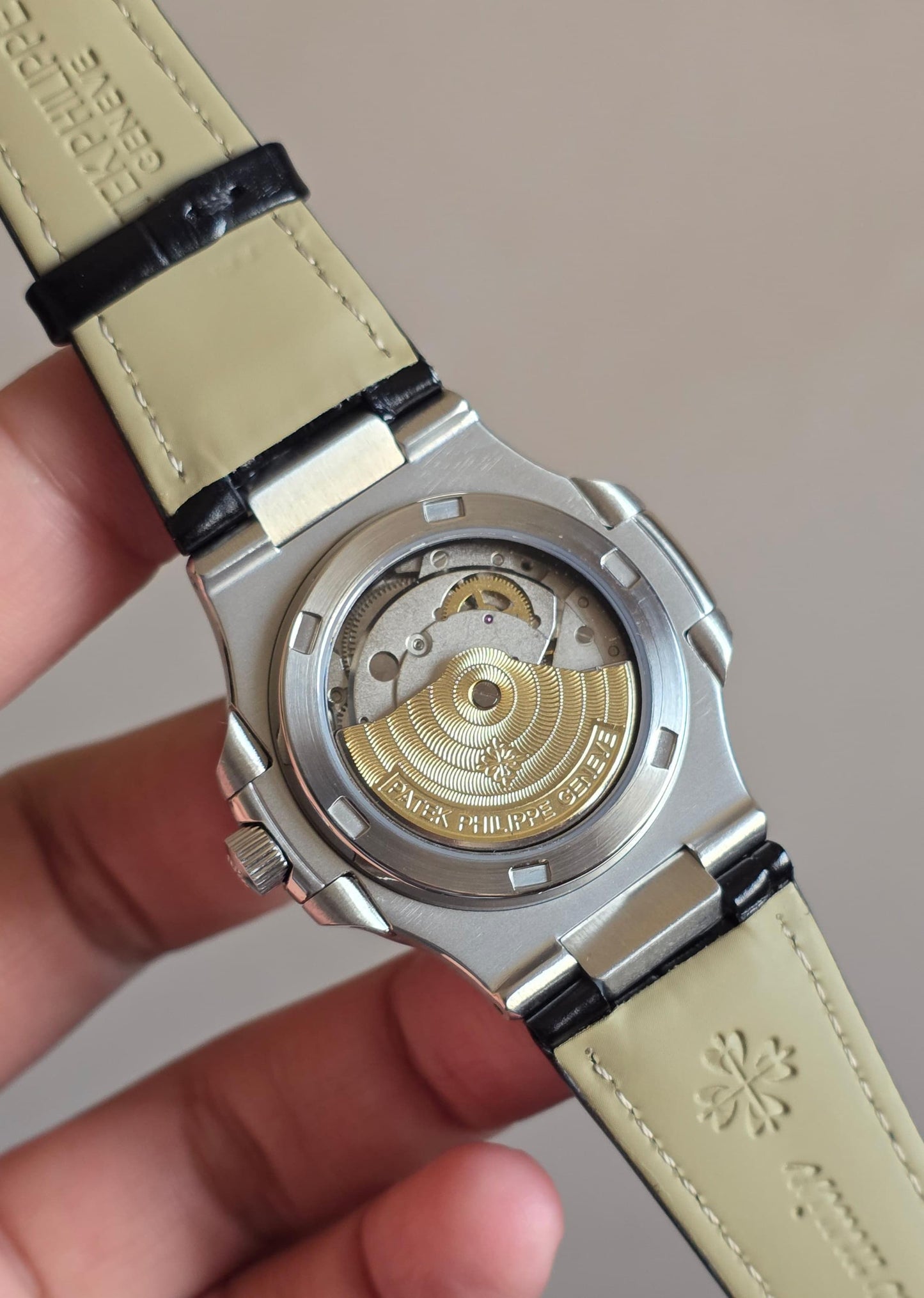 Luxury Automatic Watch – Full Calendar & Moonphase | White Dial