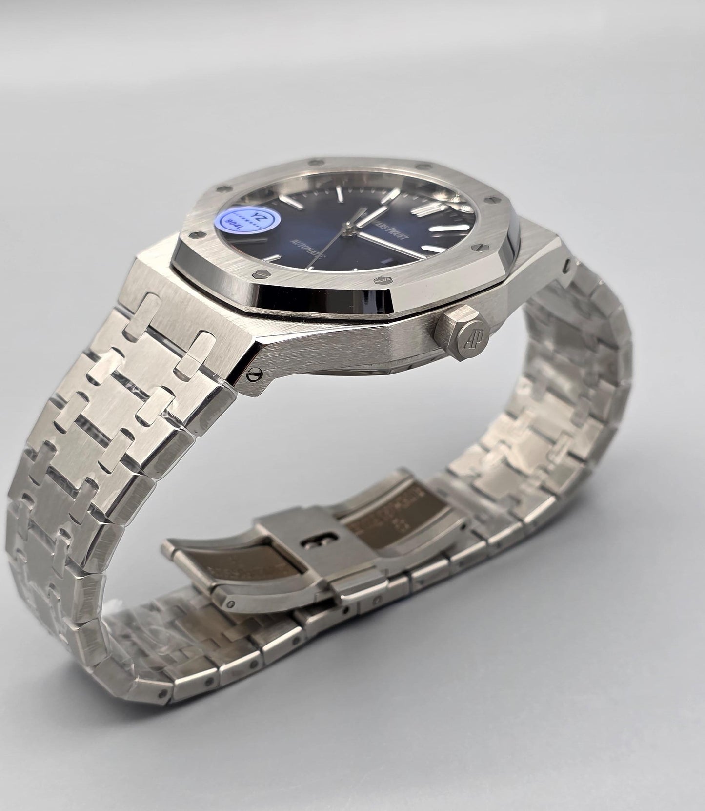 Luxury Men’s Stainless Steel Watch – Automatic Blue Dial