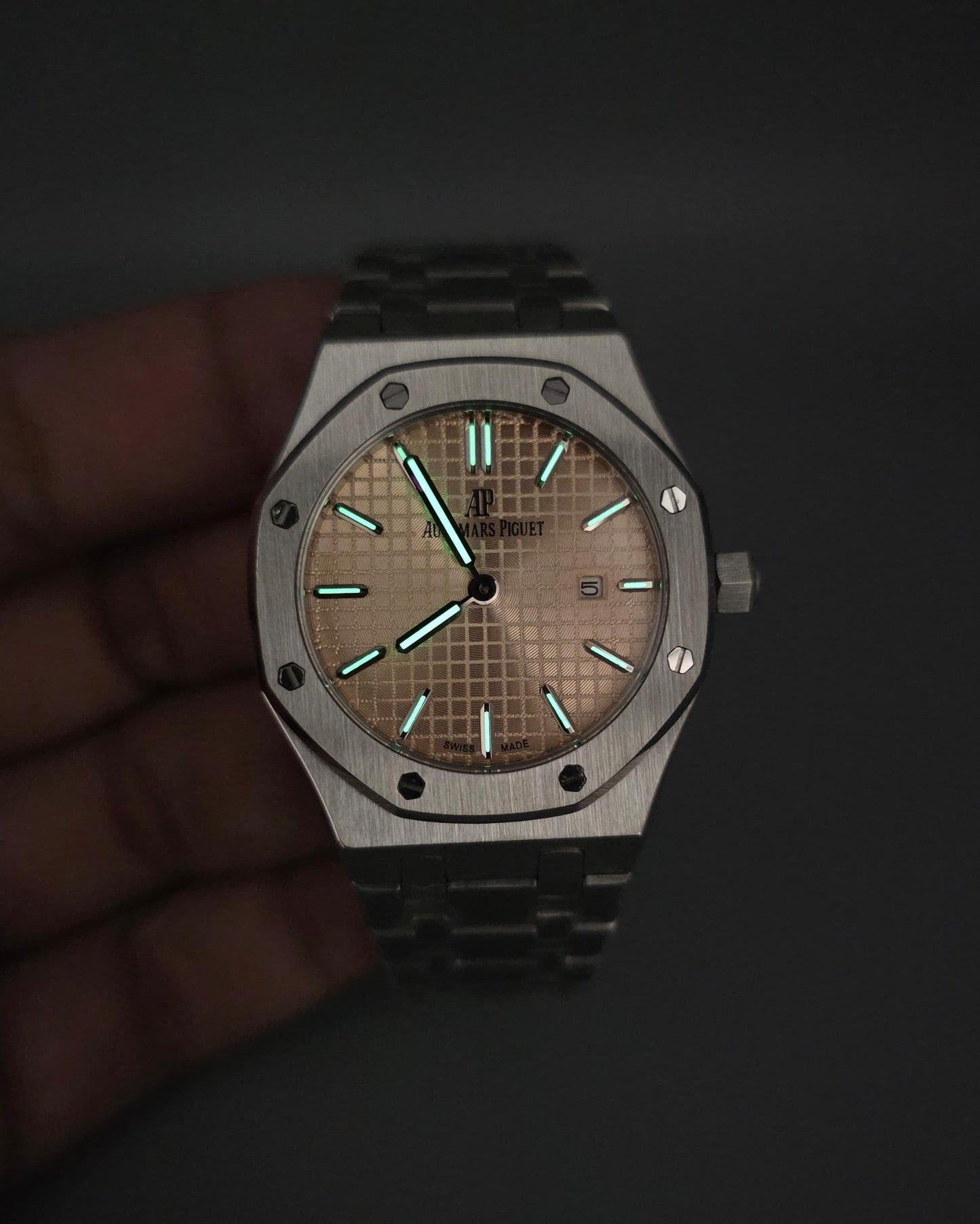 Luxury Ladies Watch – Stainless Steel, Quartz Datejust, 34mm