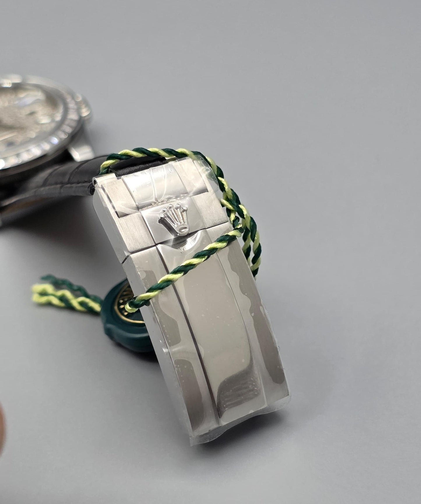 Luxury Leather Strap Watch – Full Stone Dial, Zarcon Bezel, Day & Date
