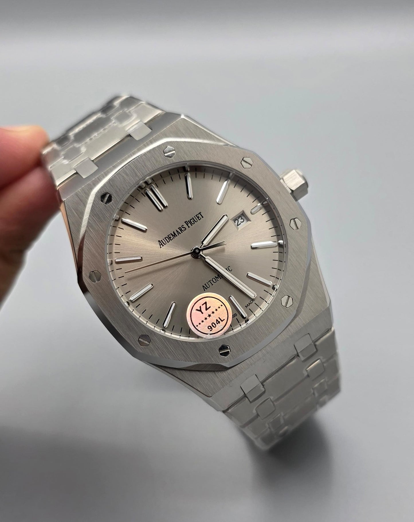 Luxury Men’s Stainless Steel Watch – Automatic Gray Dial