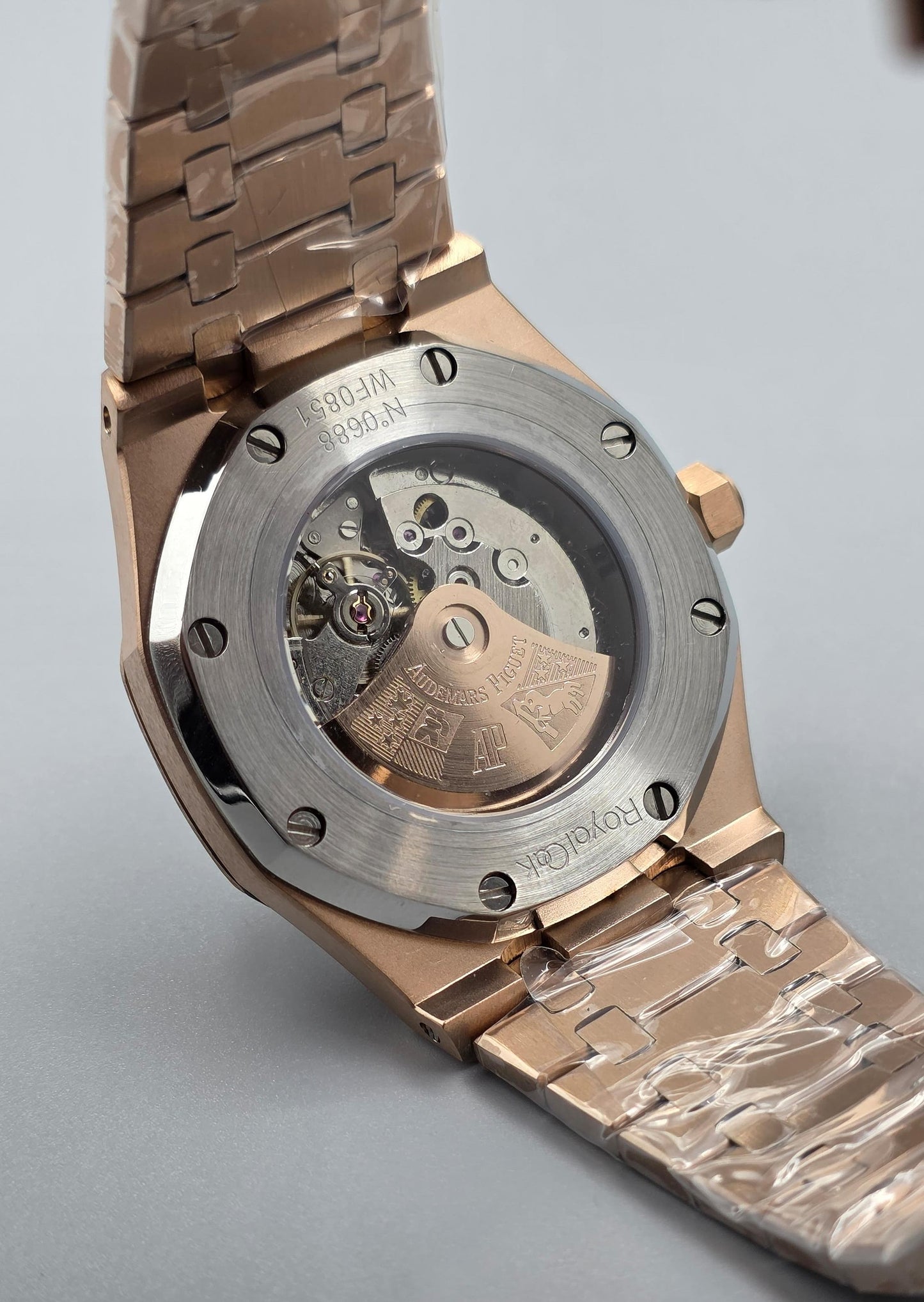 Luxury Men’s Rose Gold Watch – Automatic Blue Dial