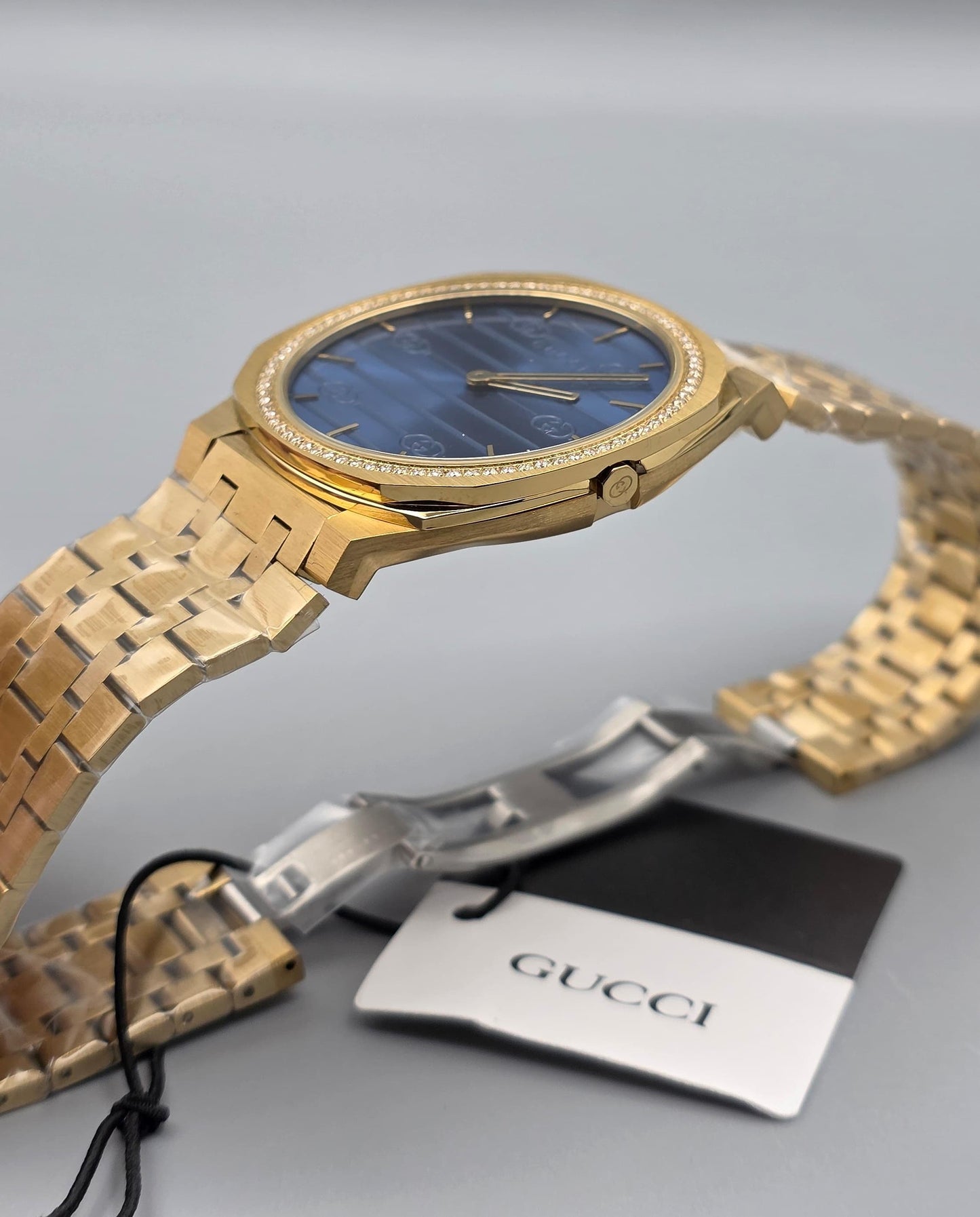 Luxury Ultra Slim Gold Watch – Blue Dial with Zarcoon Bezel