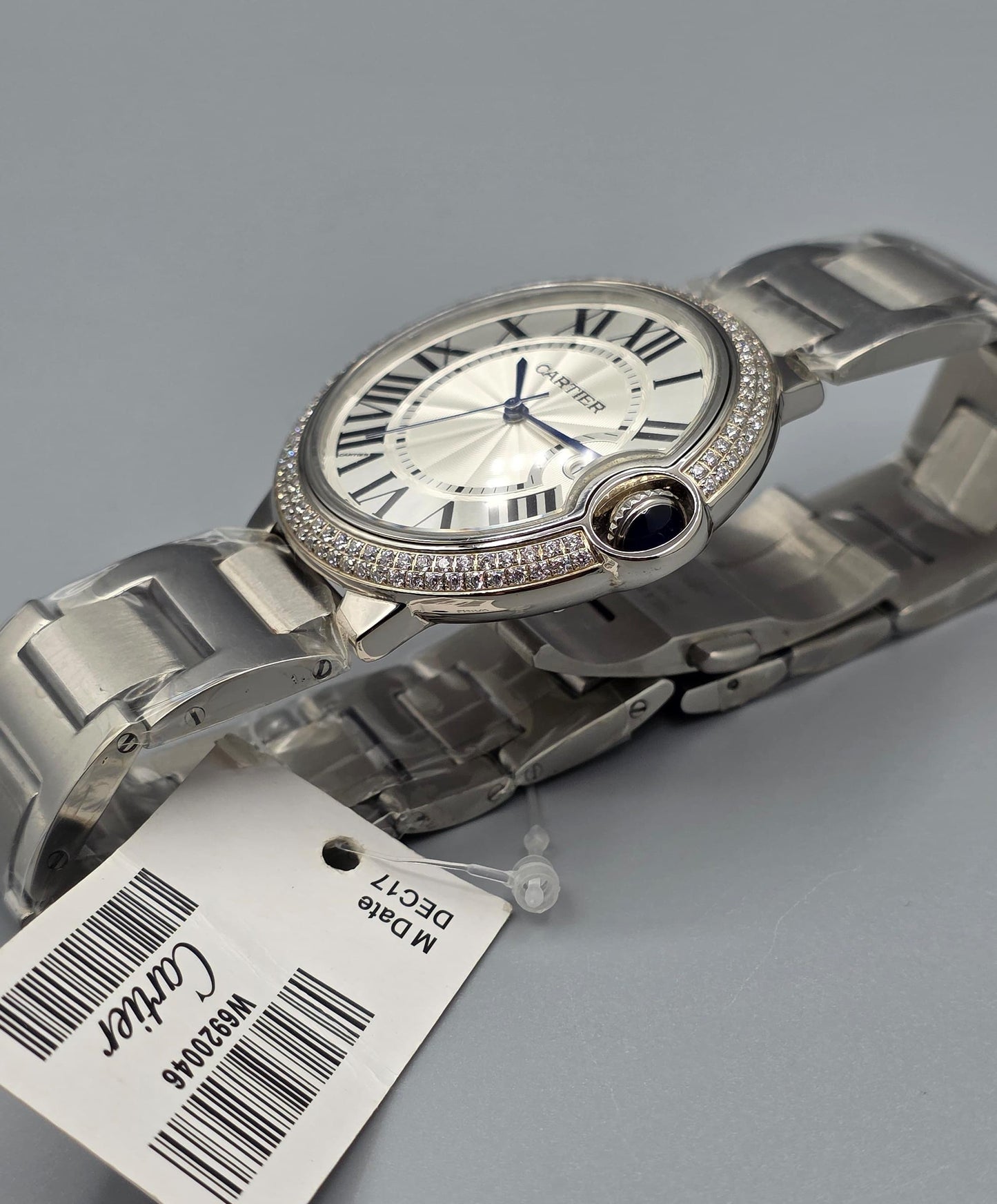 High Quality Luxury Branded Watch - Silver Chain