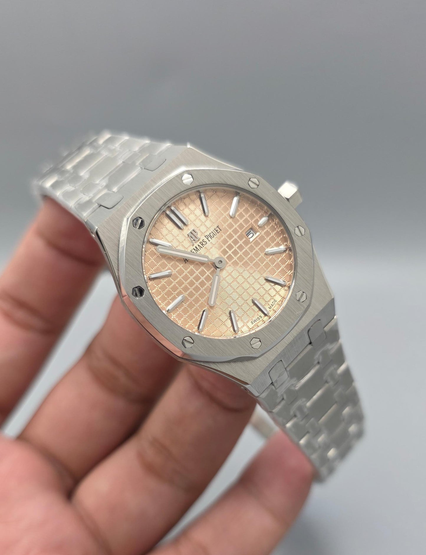 Luxury Ladies Watch – Stainless Steel, Quartz Datejust, 34mm