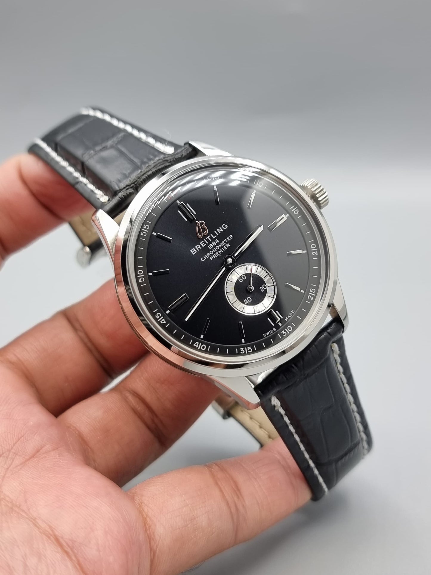 High Quality Luxury Branded Watch - Silver & Black