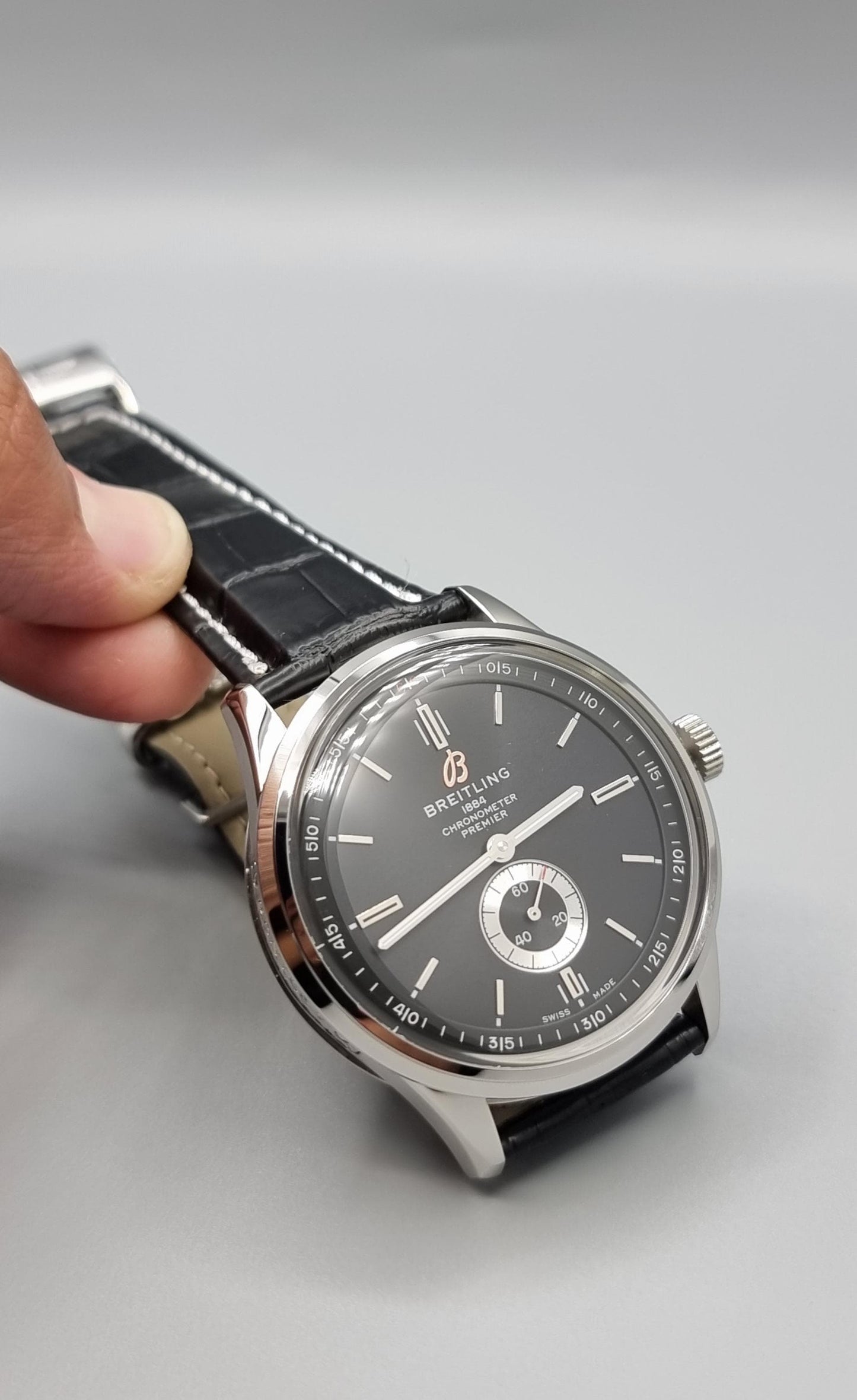 High Quality Luxury Branded Watch - Silver & Black