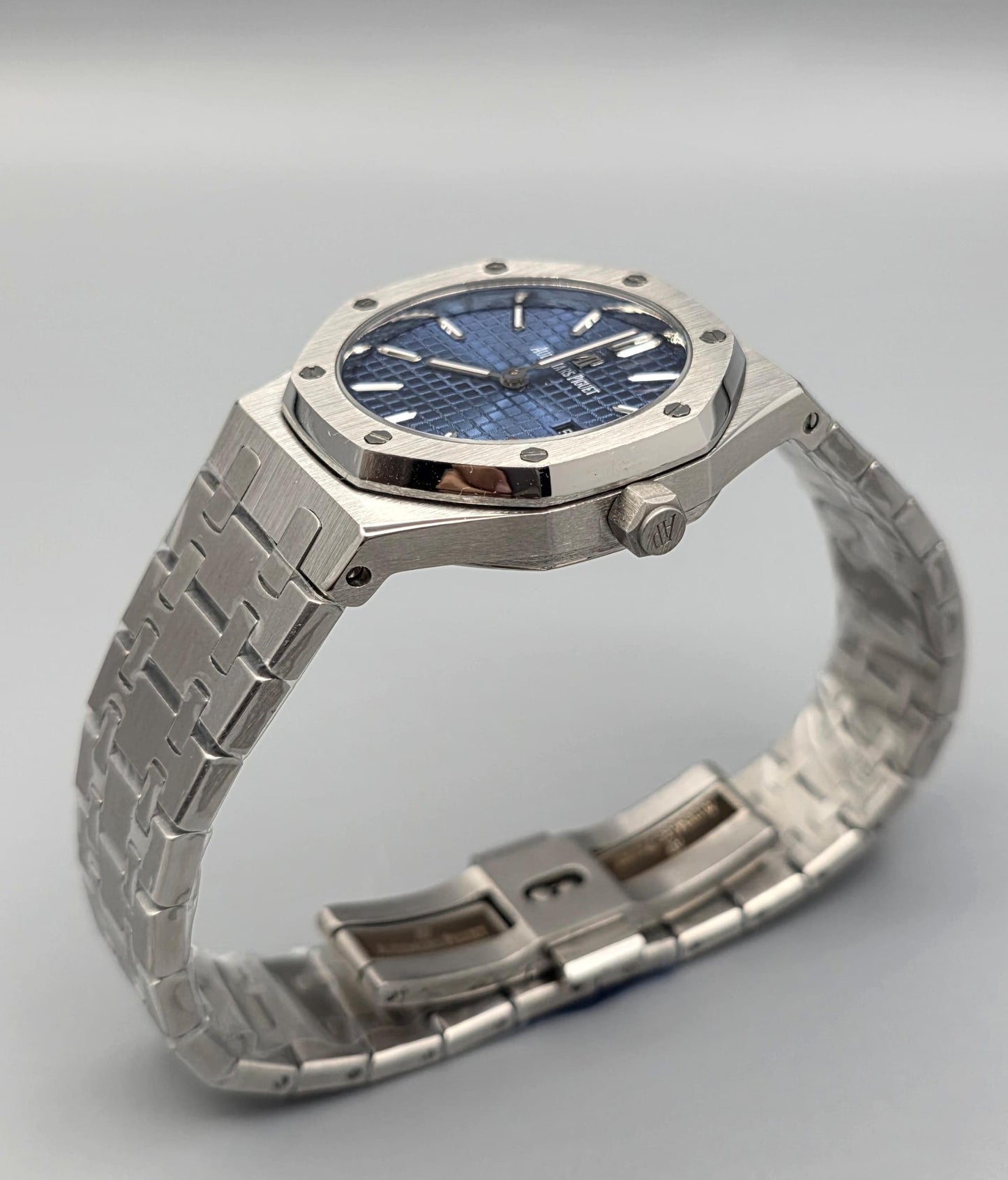 Luxury Ladies Watch – Stainless Steel, Quartz Datejust, 34mm