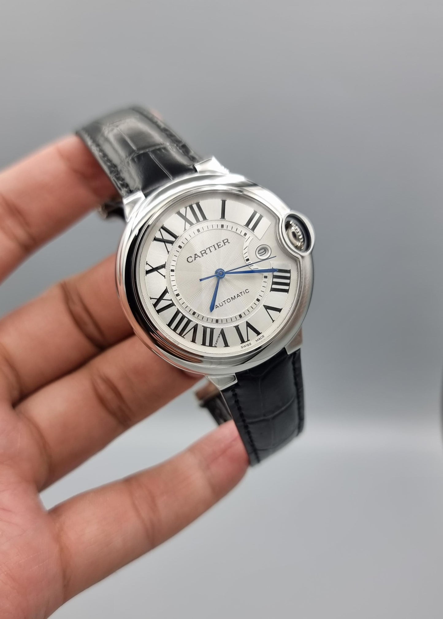 High Quality Luxury Branded Watch - Silver