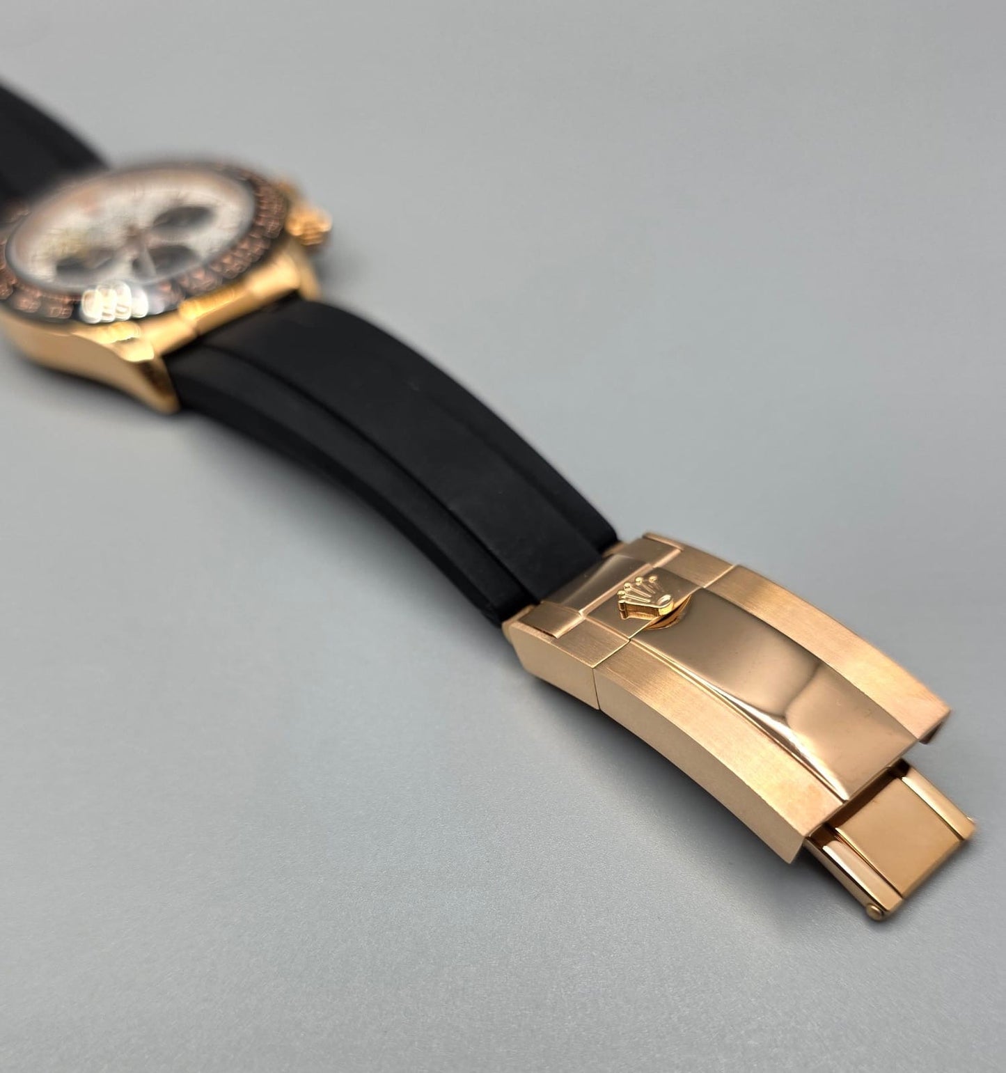 Luxury Black Strap Watch – Rose Gold