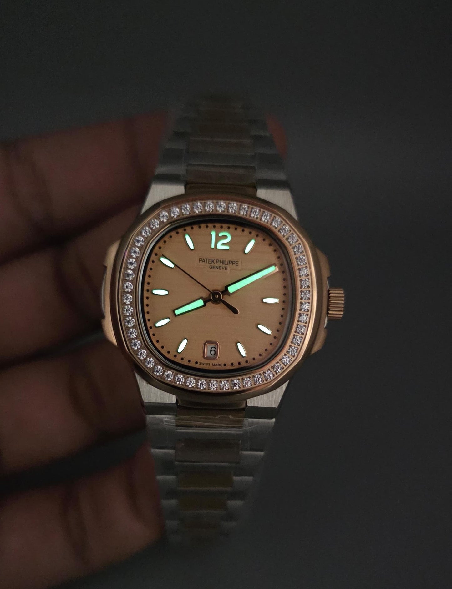 Luxury Ladies Watch – Silver & Rose Gold, Zarcoon Bezel, 32mm