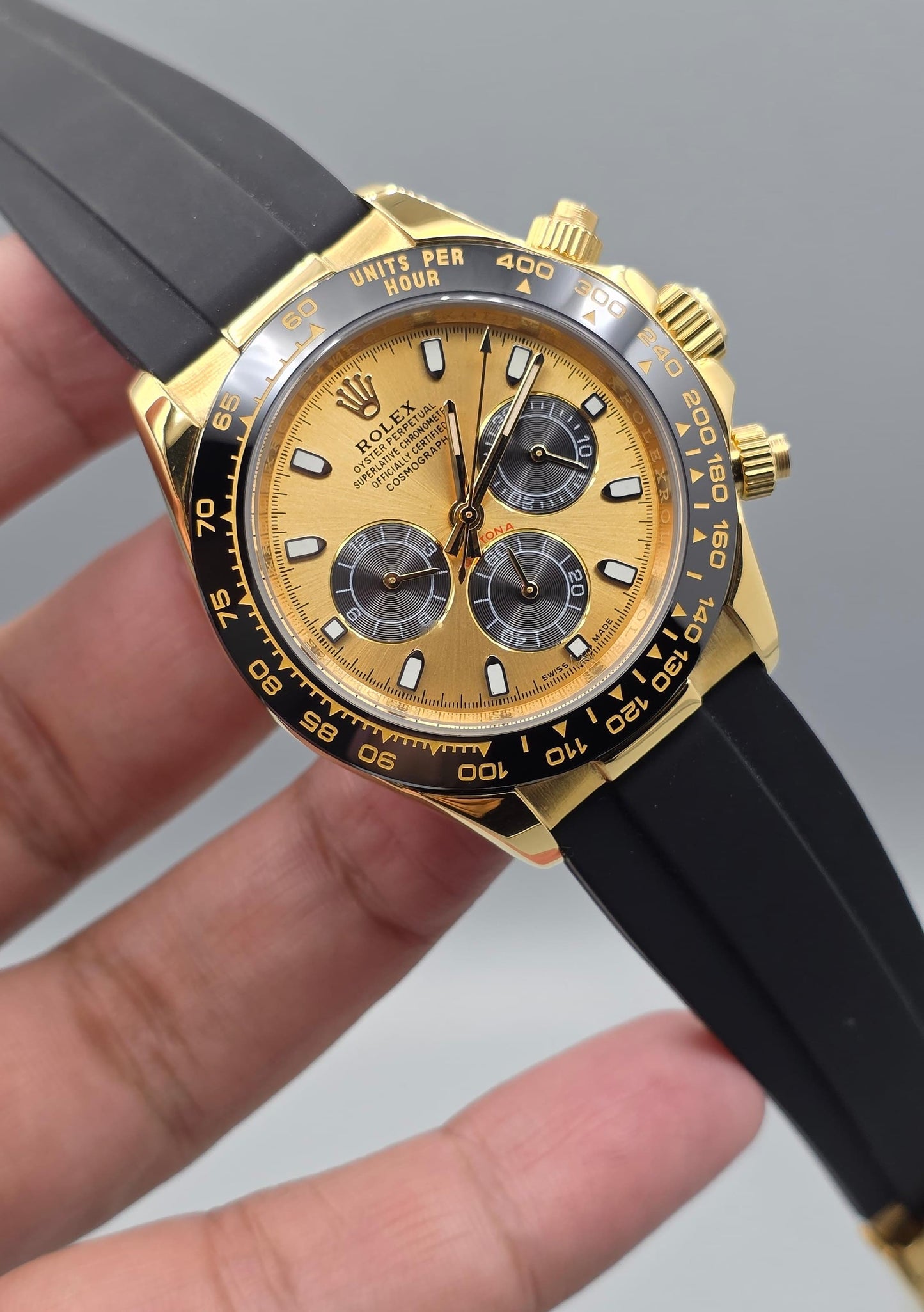 Luxury Black Strap Watch – Yellow Gold Finish