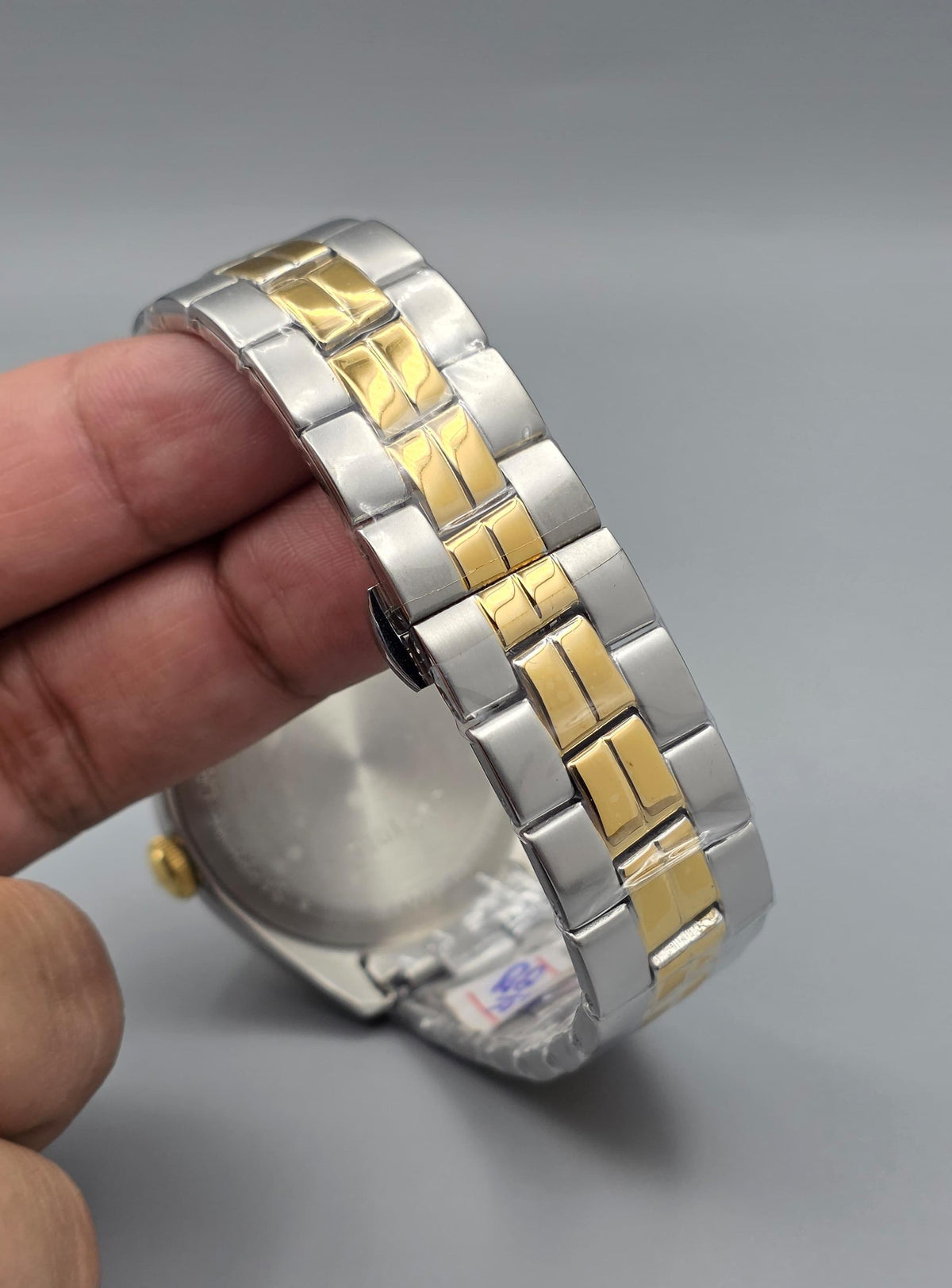 Premium Two-Tone Gold & Silver Classic Quartz Luxury Watch