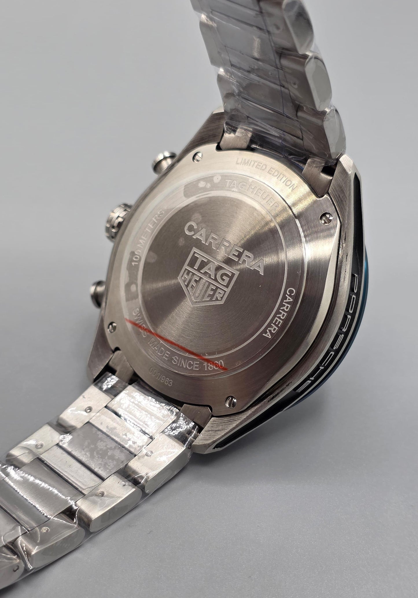 High Quality Luxury Branded Watch - Green Dail