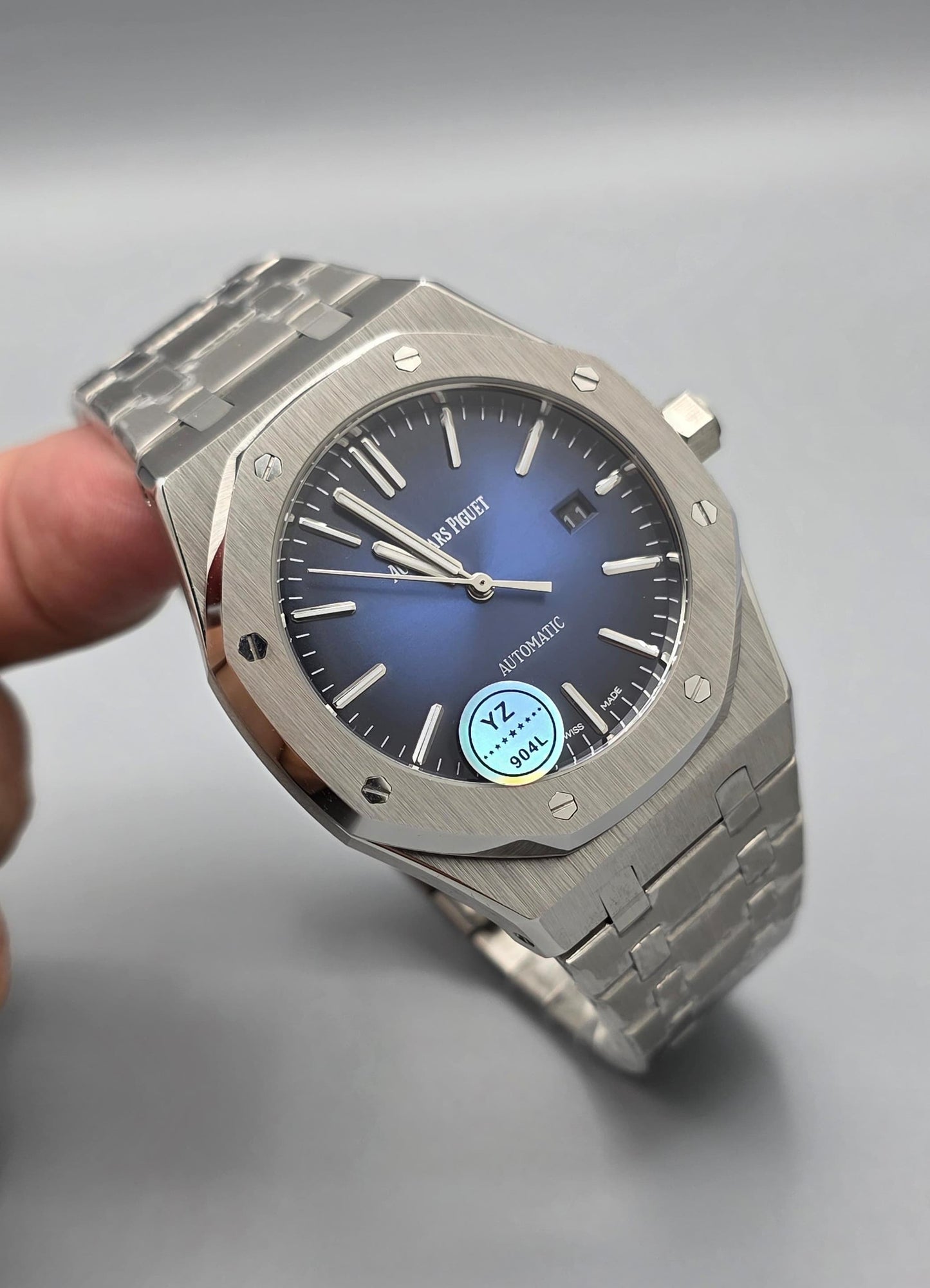 Luxury Men’s Stainless Steel Watch – Automatic Blue Dial