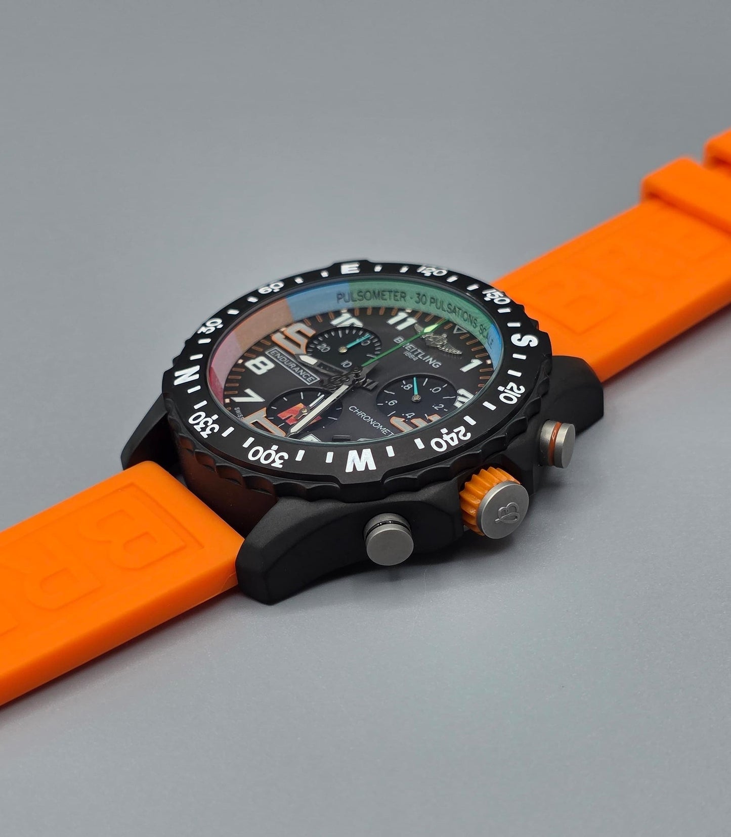 High Quality Luxury Branded Watch - Black & Orange