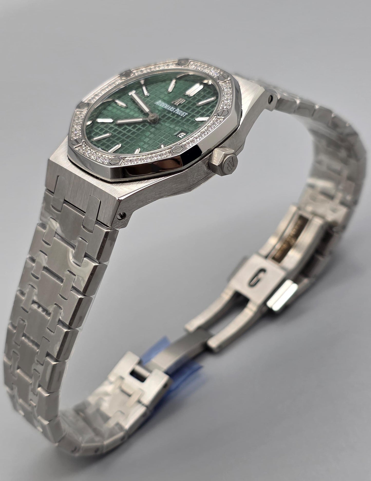 Luxury Ladies Watch – Stainless Steel, Zarcoon Bezel, Quartz Datejust, 34mm
