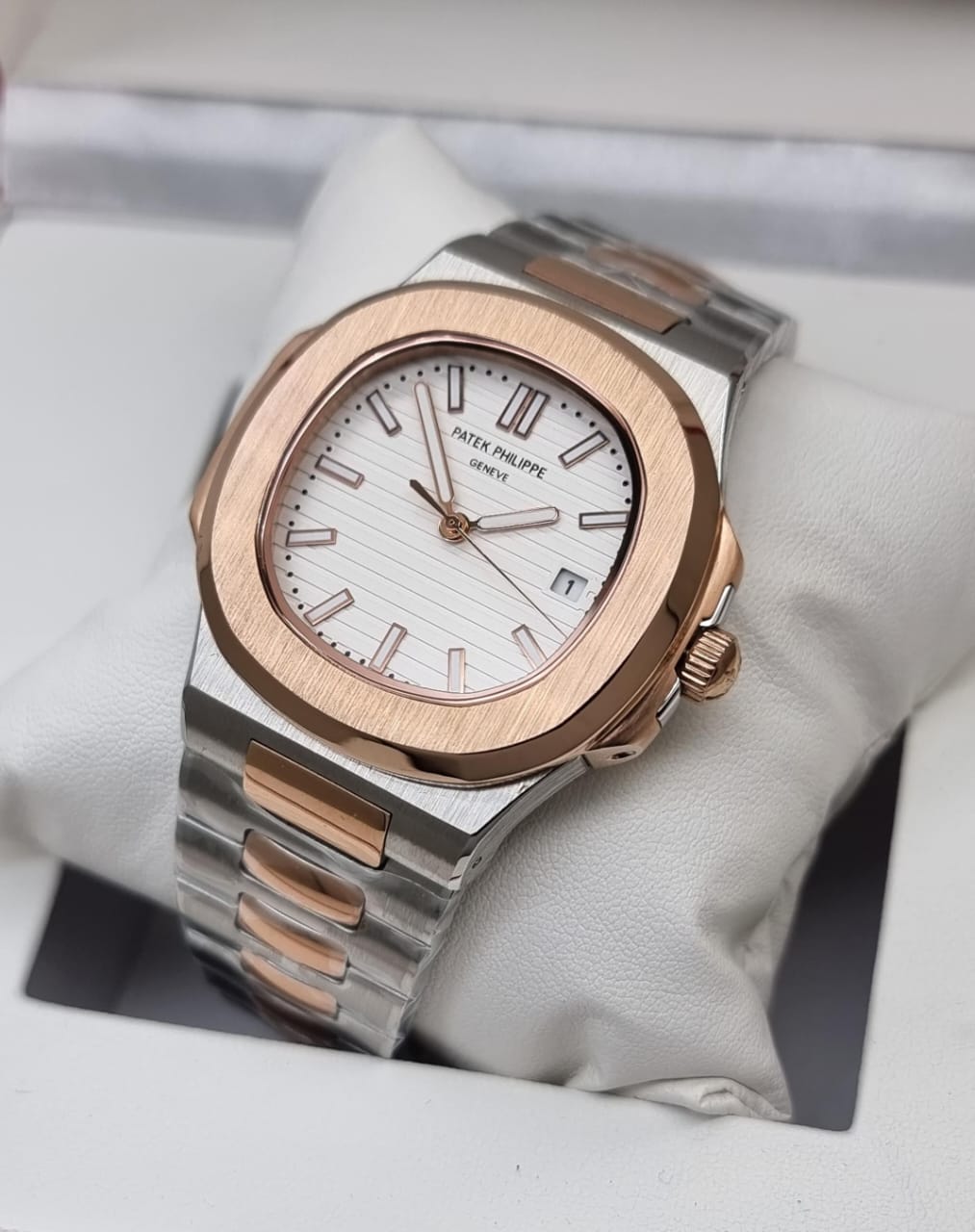High Quality Luxury Branded Watch - Rose & Silver