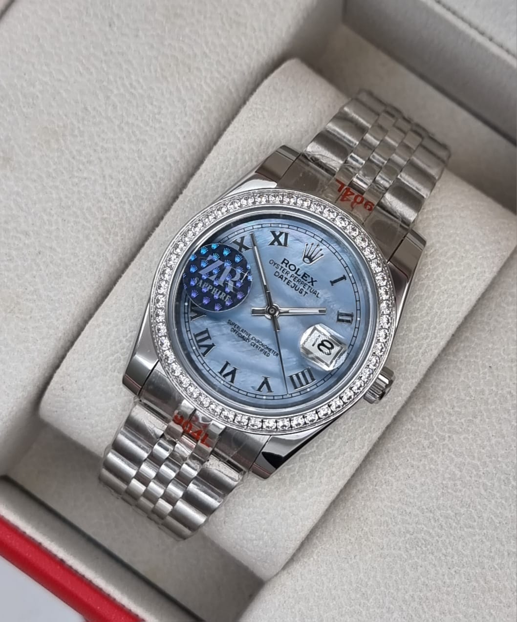 High Quality Luxury Branded Watch - Silver