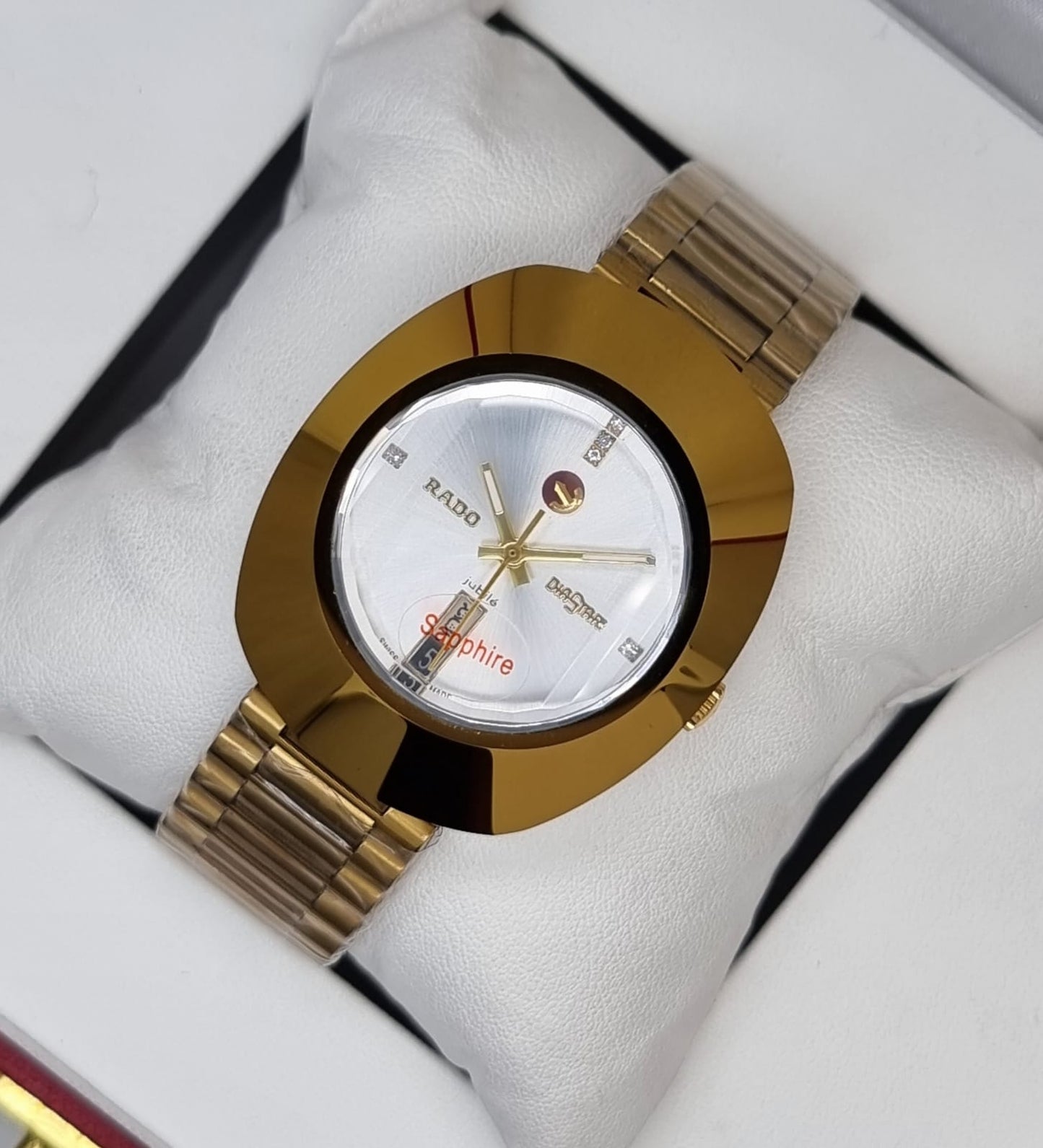 High Quality Luxury Branded Watch - Gold
