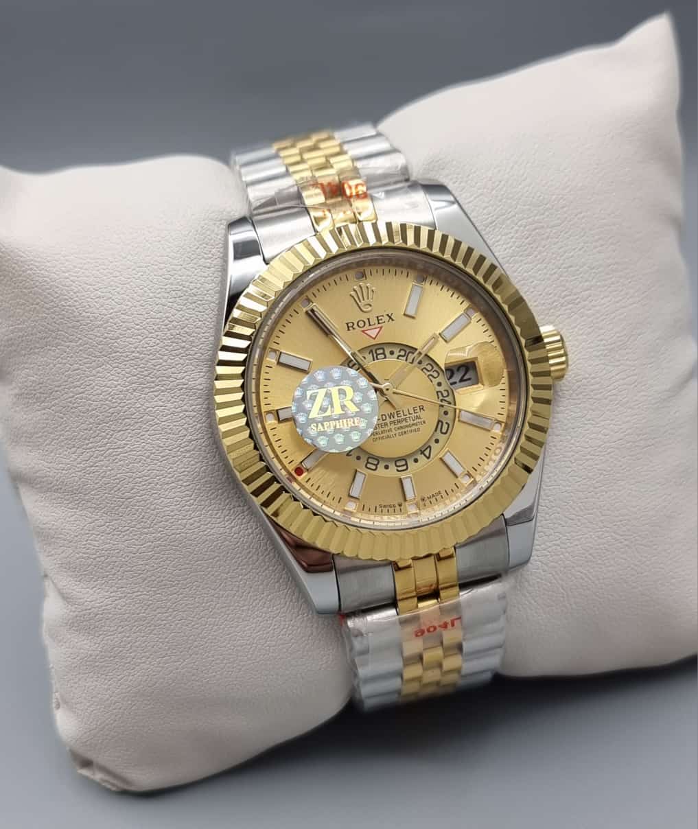 High Quality Luxury Branded Watch - Gold Dail