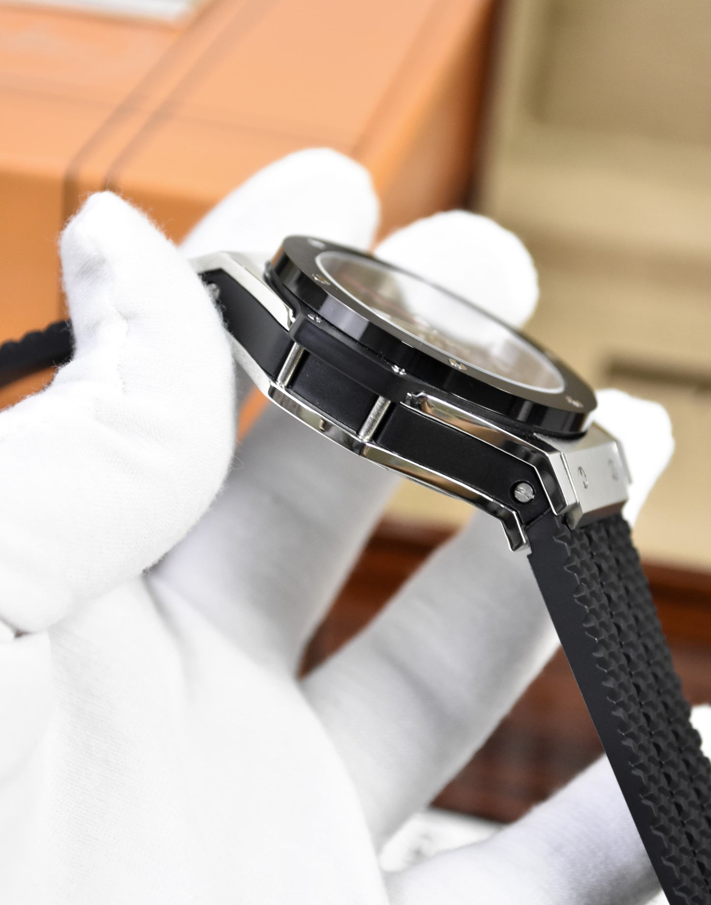 High Quality Luxury Branded Watch - Silver Black