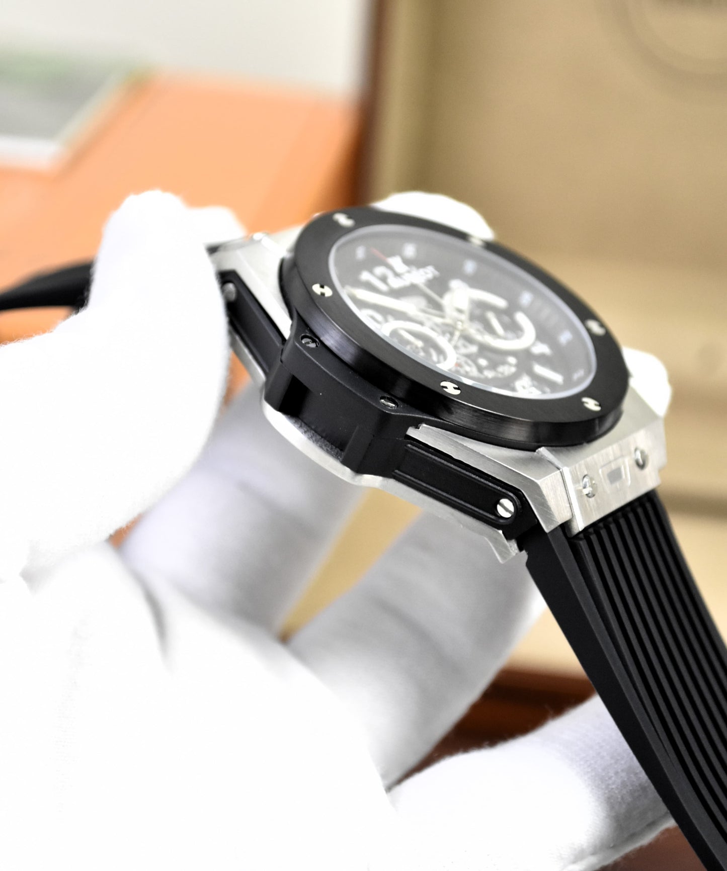 High Quality Luxury Branded Watch - Black