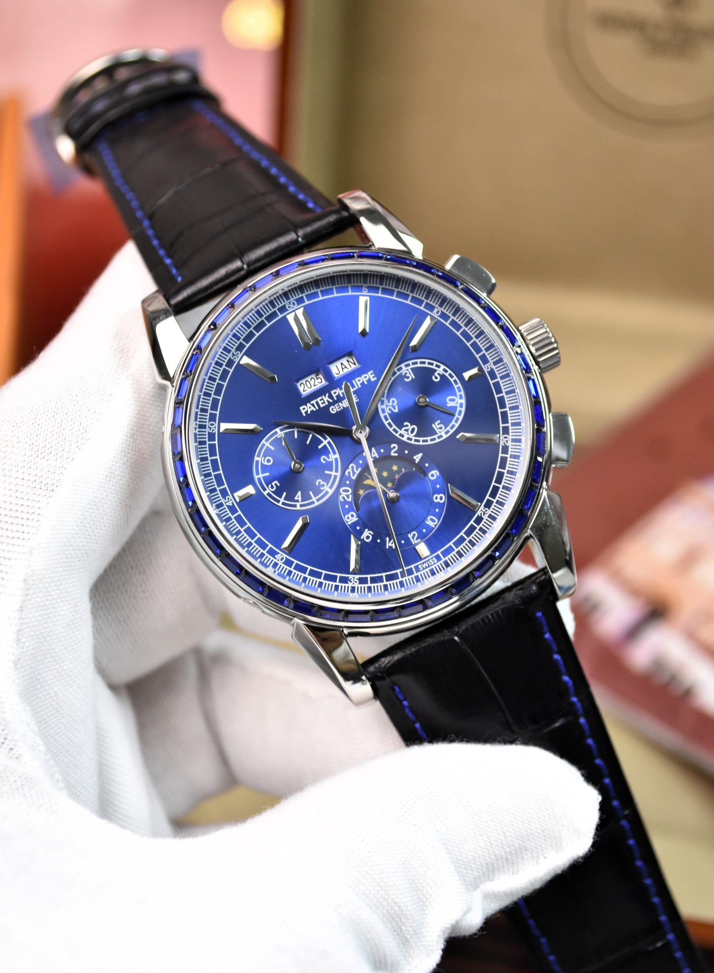 High Quality Luxury Branded Watch - Stone Bazel (Blue)