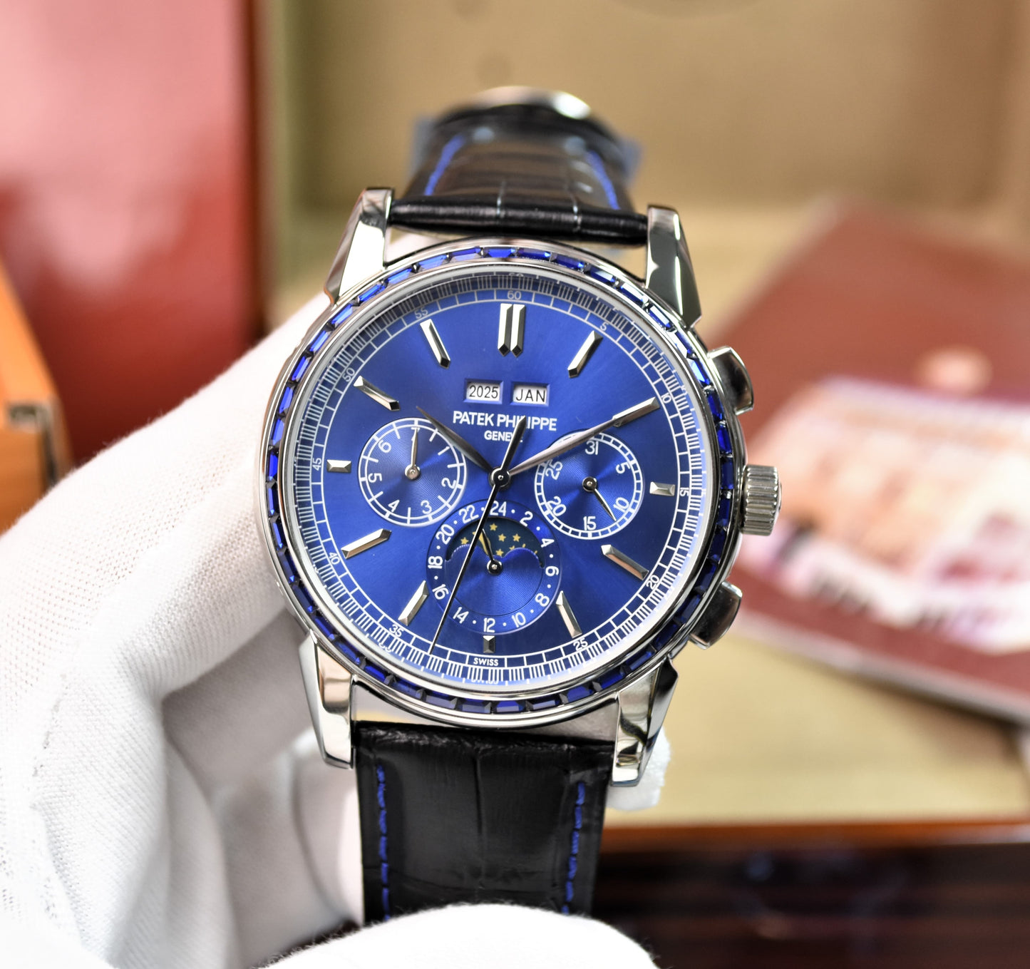 High Quality Luxury Branded Watch - Stone Bazel (Blue)