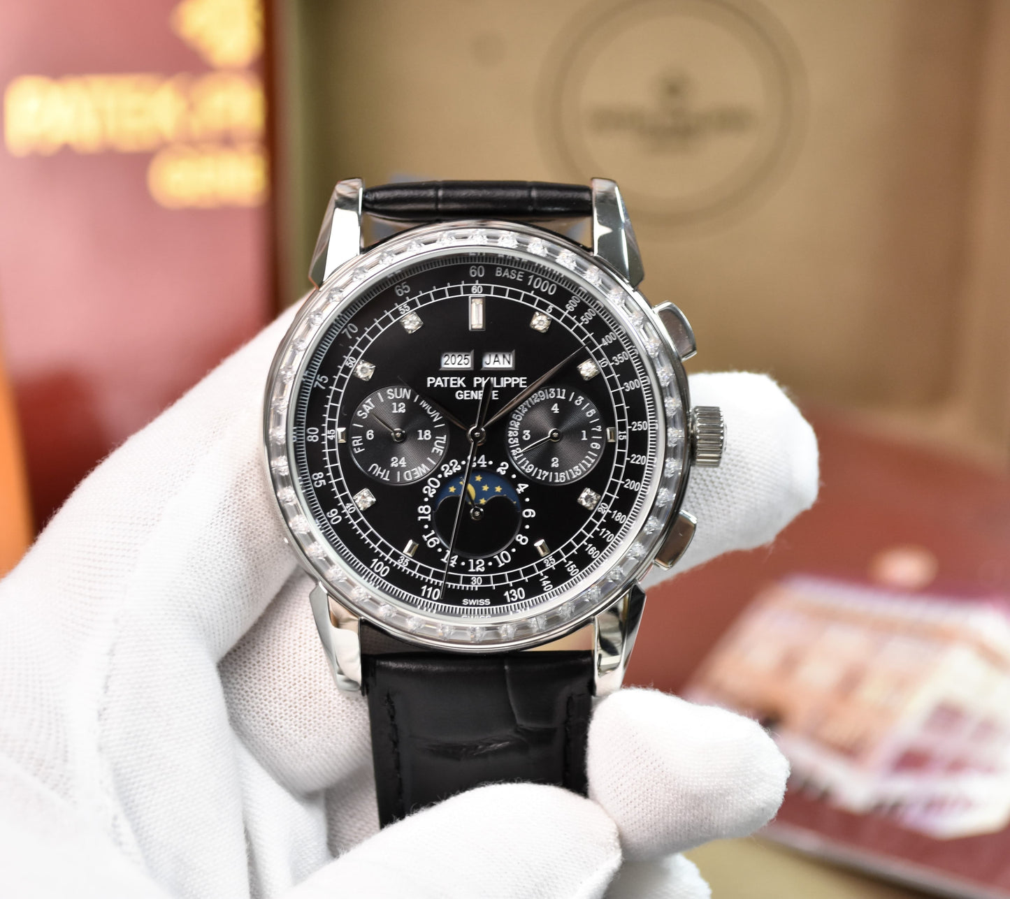 High Quality Luxury Branded Watch - Zarcoon Bezel