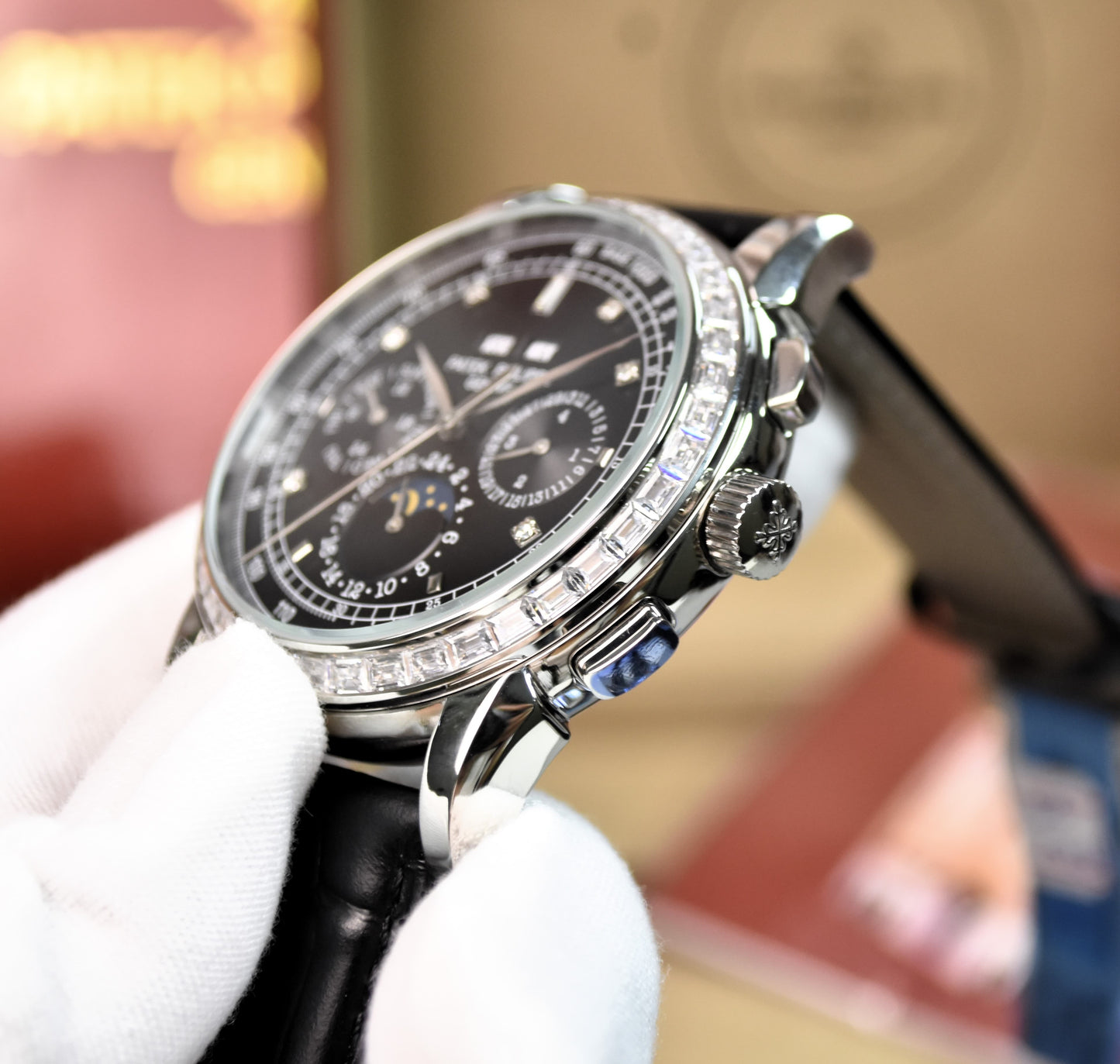 High Quality Luxury Branded Watch - Zarcoon Bezel