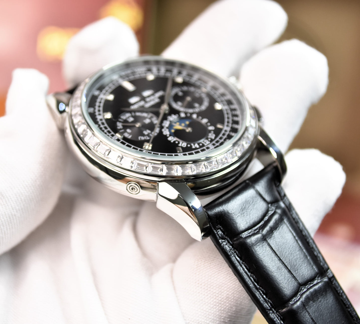 High Quality Luxury Branded Watch - Zarcoon Bezel