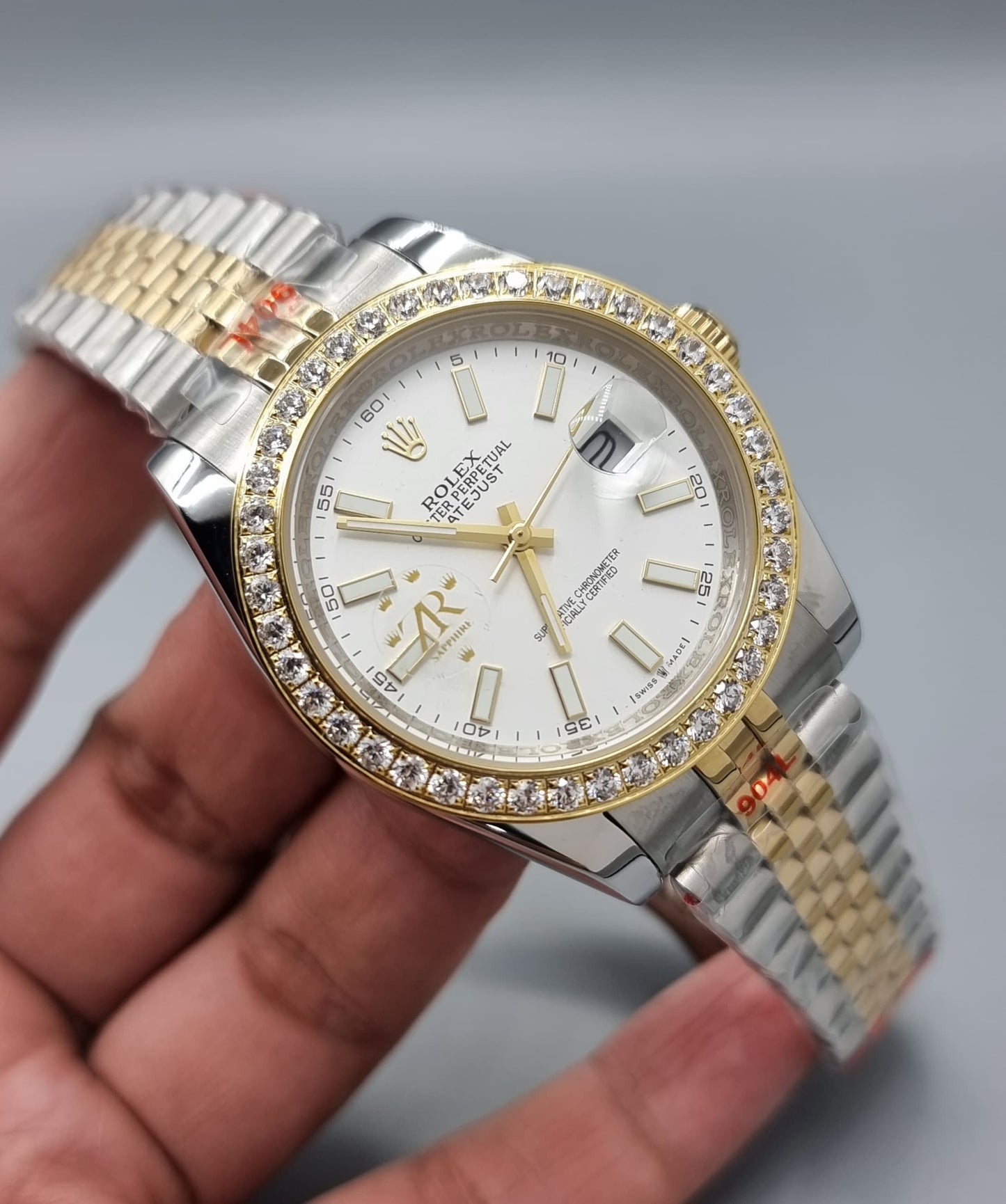 High Quality Luxury Branded Watch - White Stone Dail