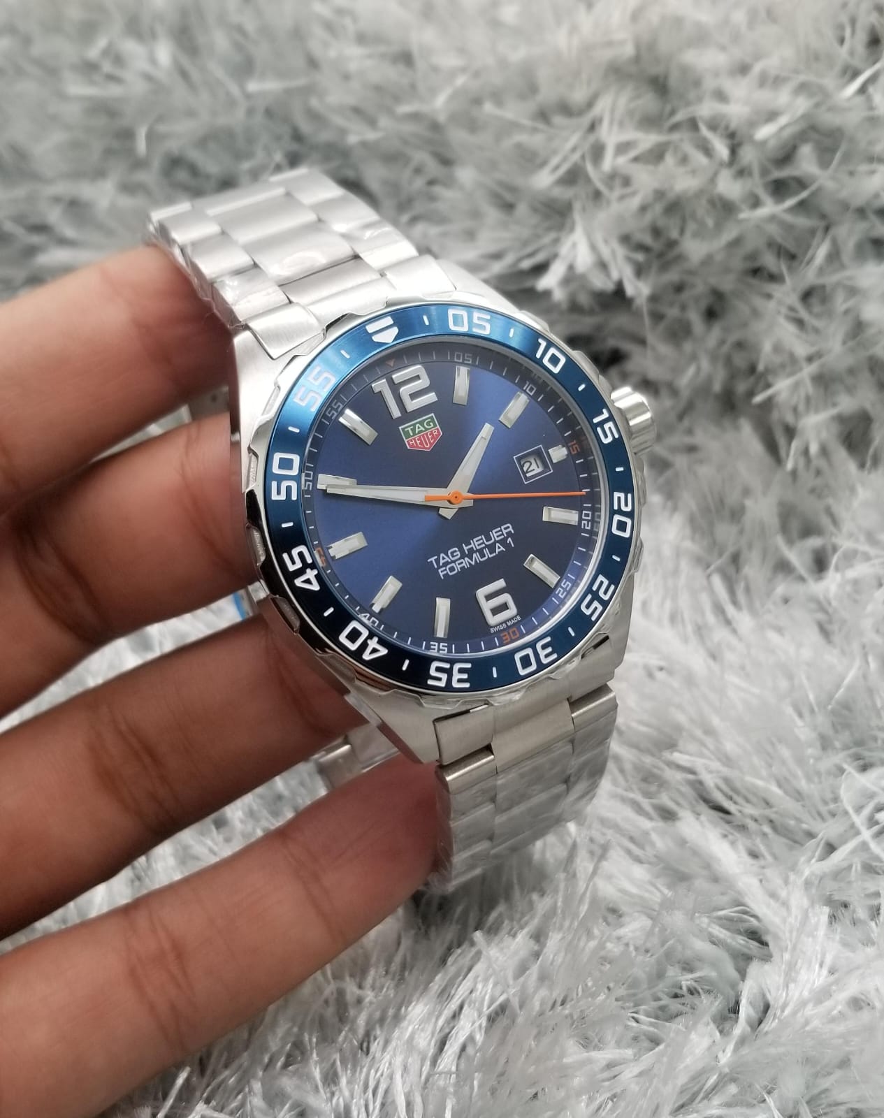 High Quality Luxury Branded Watch - Silver
