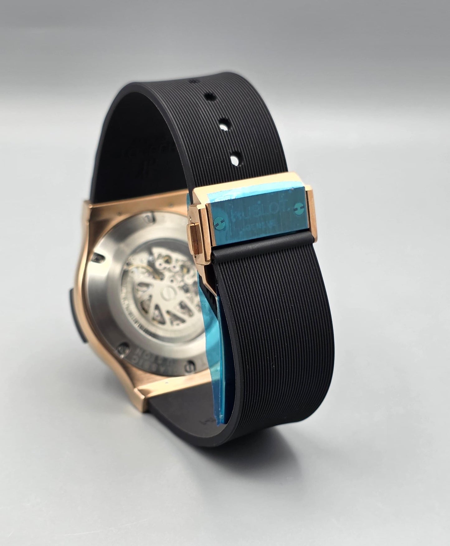 Luxury Skeleton Watch – Rose Gold Black Bezel Edition