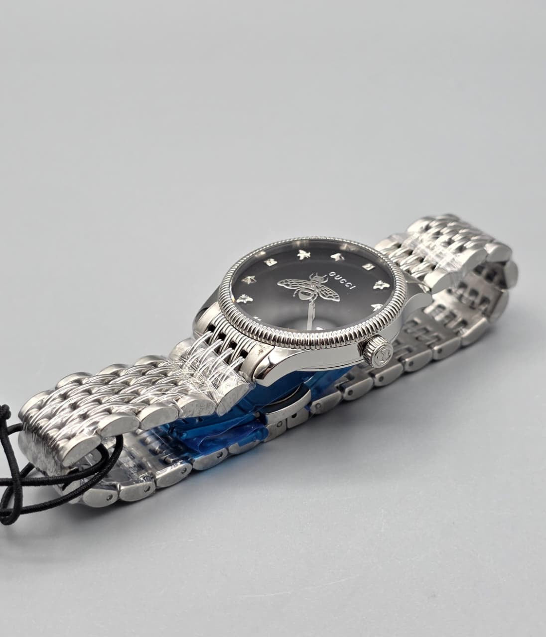Luxury Ladies Watch – Silver Bee Dial Edition