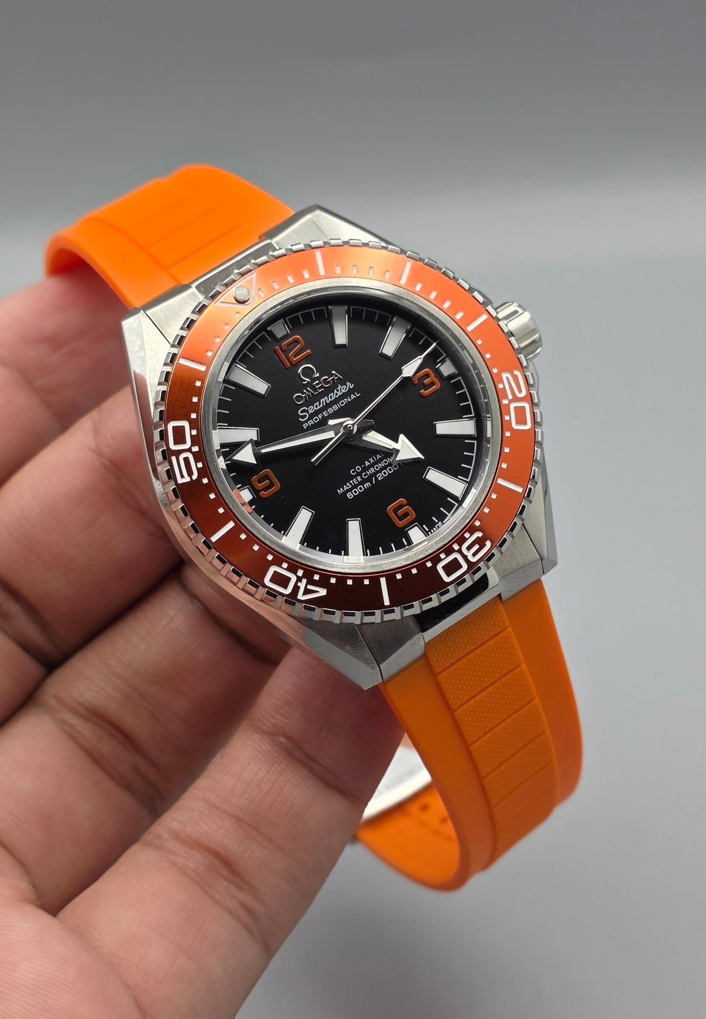 Premium Orange & Black Dive Style Watch