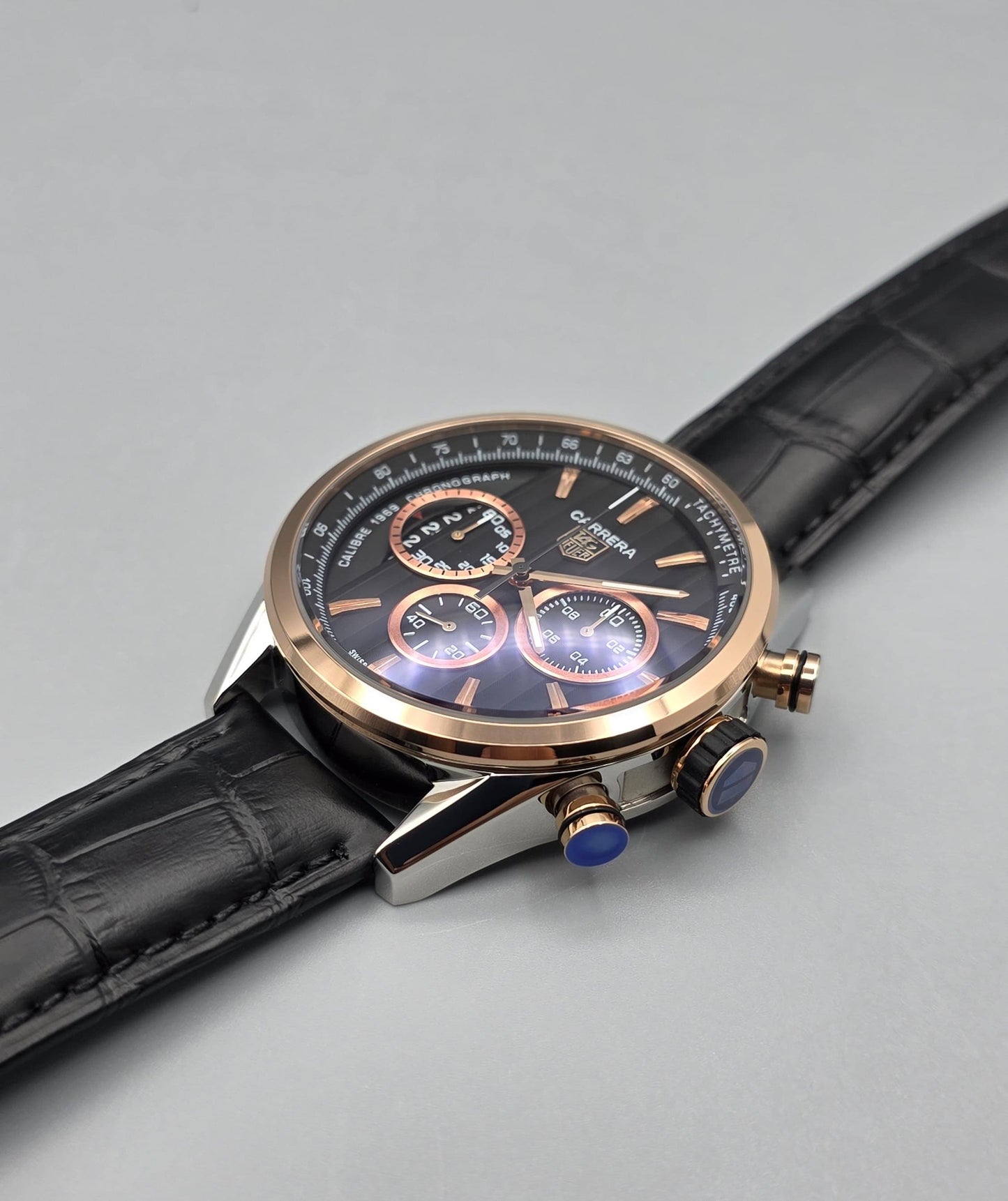 Luxury Dual Tone Chronograph Watch – Elegant Edition