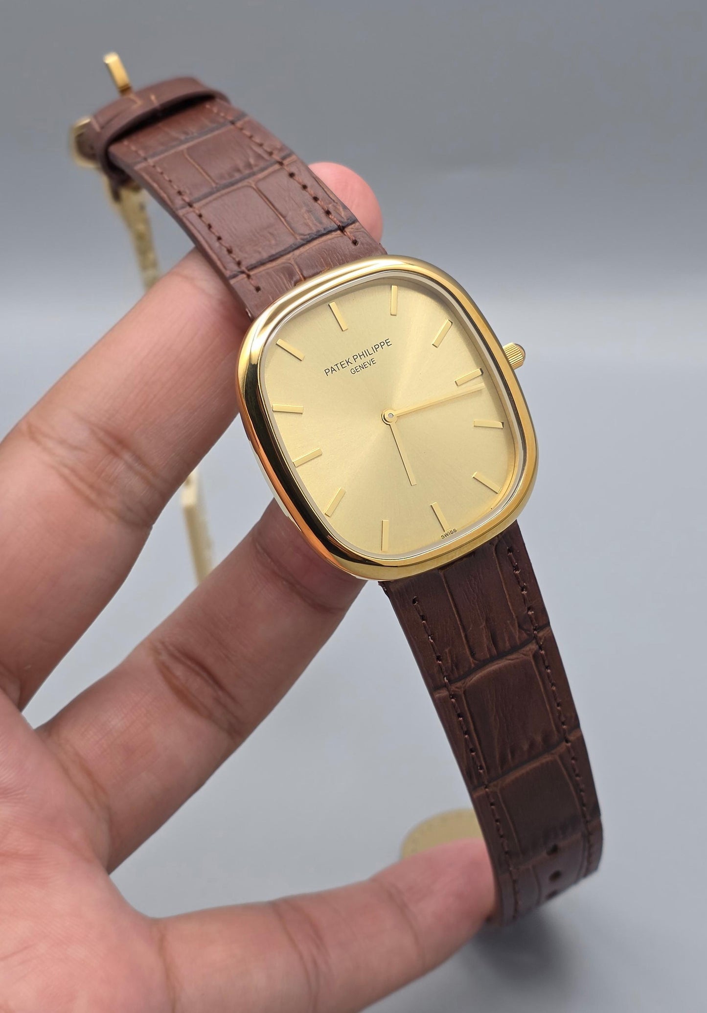 Luxury Dress Watch – Golden Ellipse Gold Dial Edition