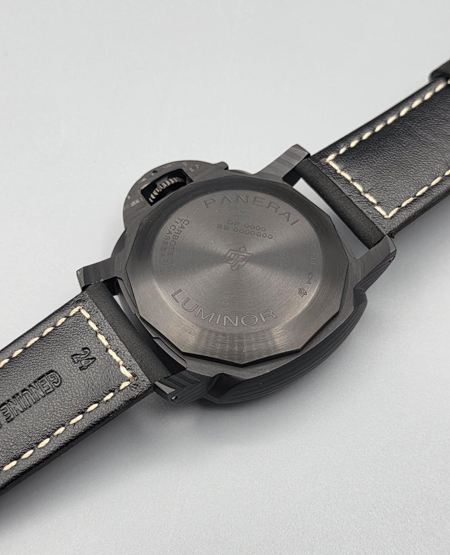 Luxury Automatic Diver Watch – Carbotech Black Edition