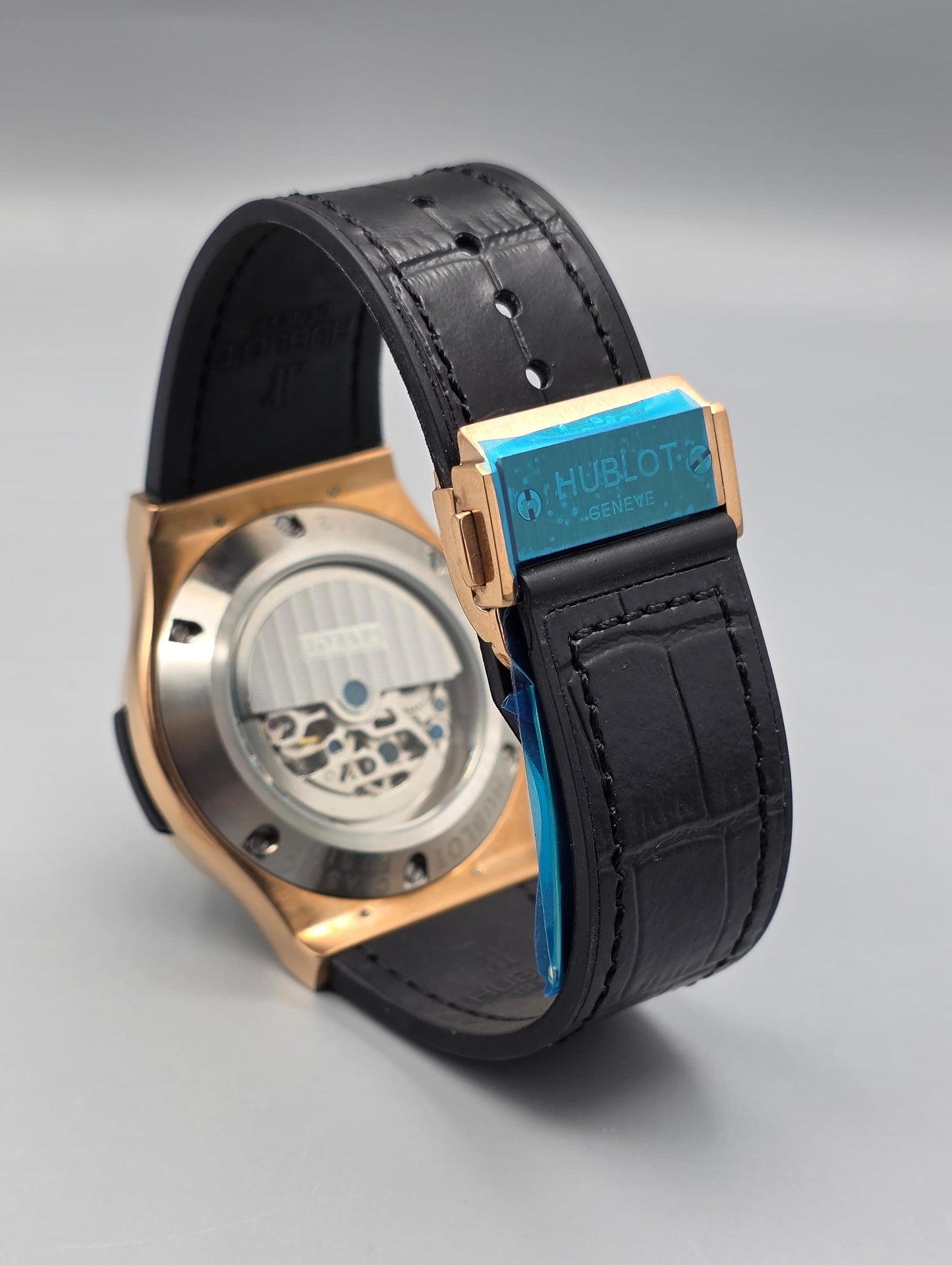 Luxury Skeleton Diamond Watch – Rose Gold Crocodile Edition