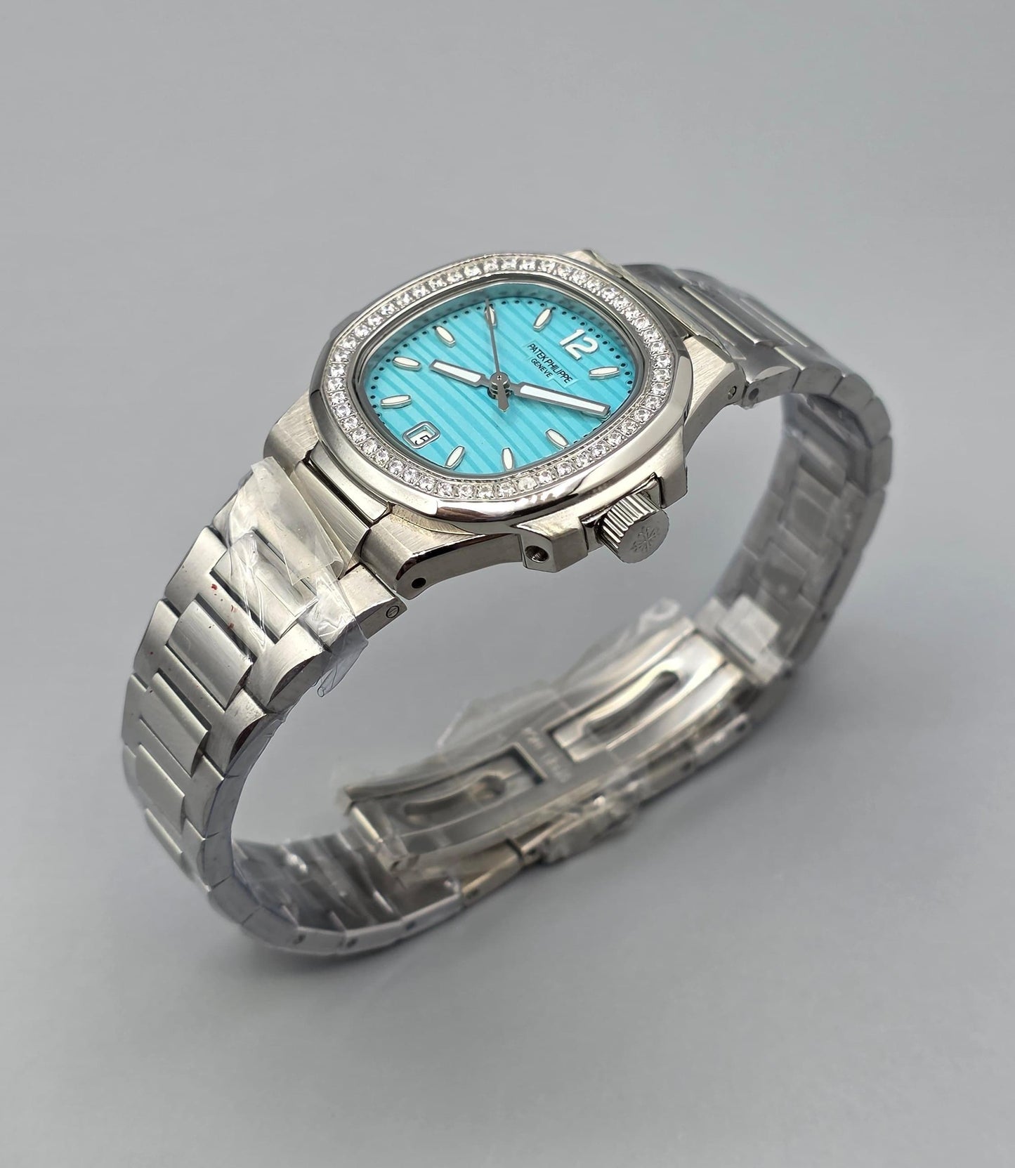 Luxury Ladies Watch – Silver-Ice Blue Zarcoon Bezel, 32mm