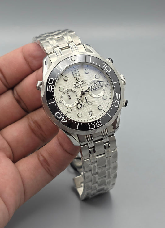 Premium Stainless Steel White Dial Diver Chronograph Luxury Watch
