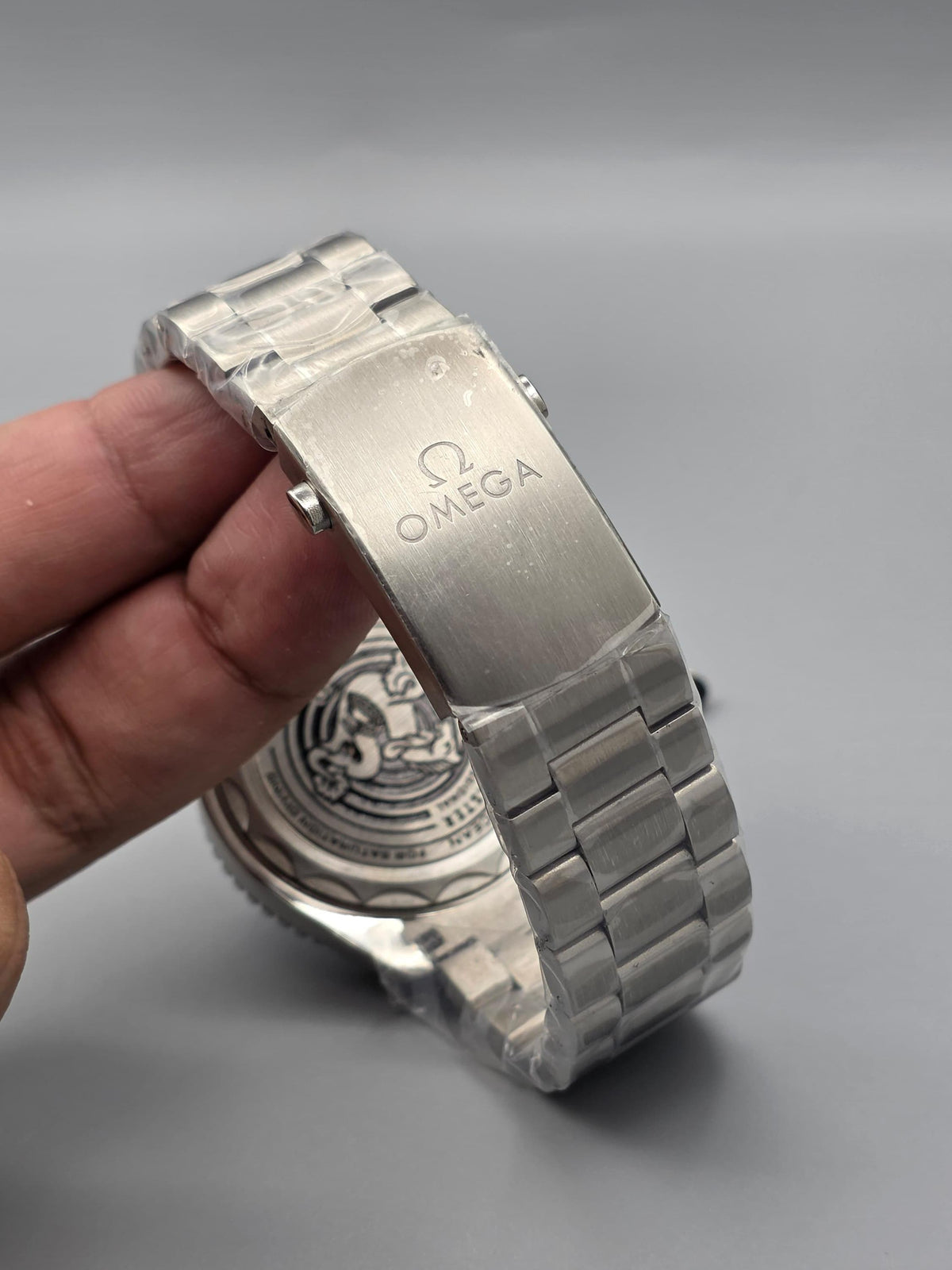 Premium Stainless Steel Deep Blue Ocean Pattern Automatic Diver Luxury Watch