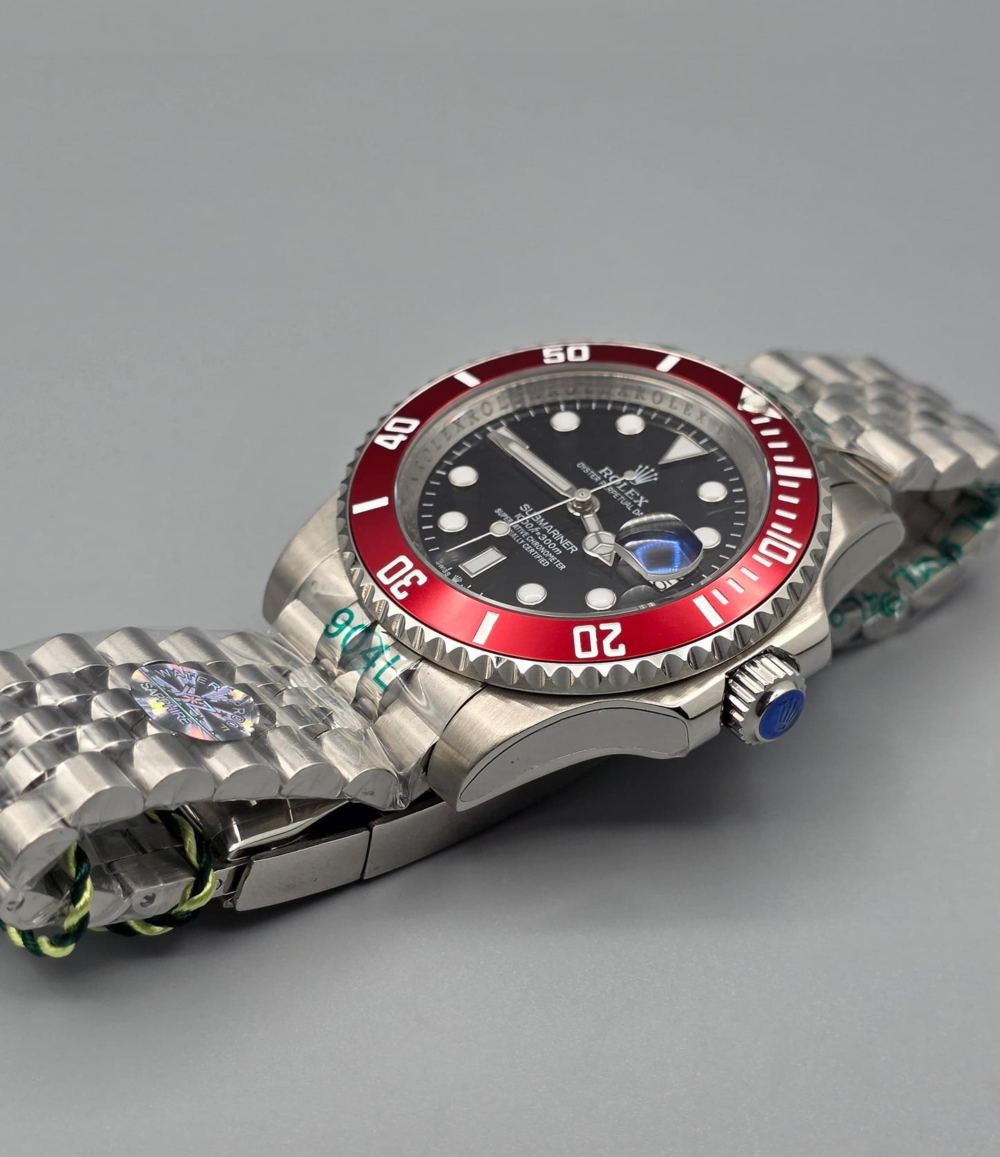 Luxury Red Bezel Automatic – Jubilee Edition