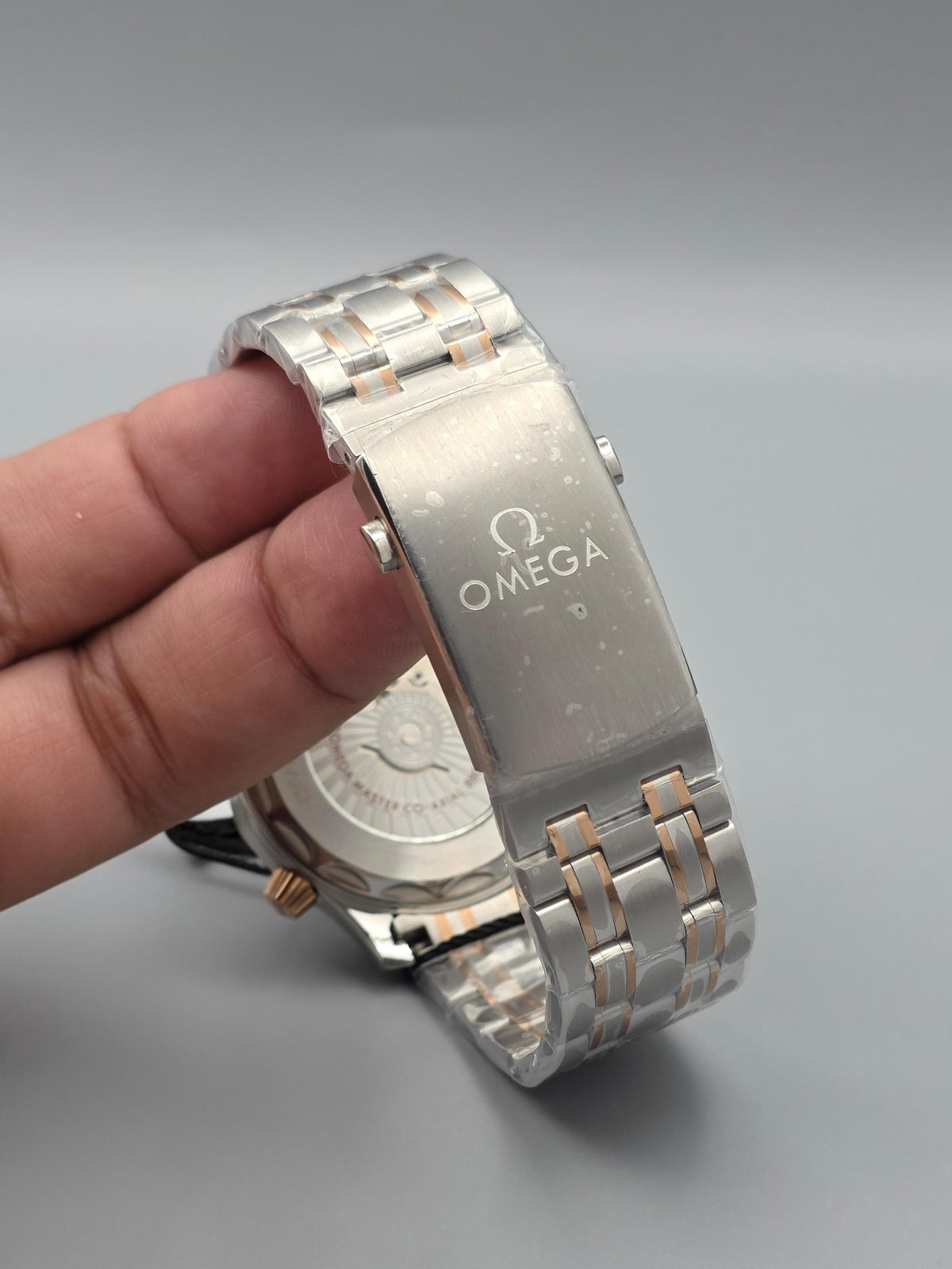Premium Two-Tone Rose Gold & Silver Automatic Wave Dial Diver Luxury Watch