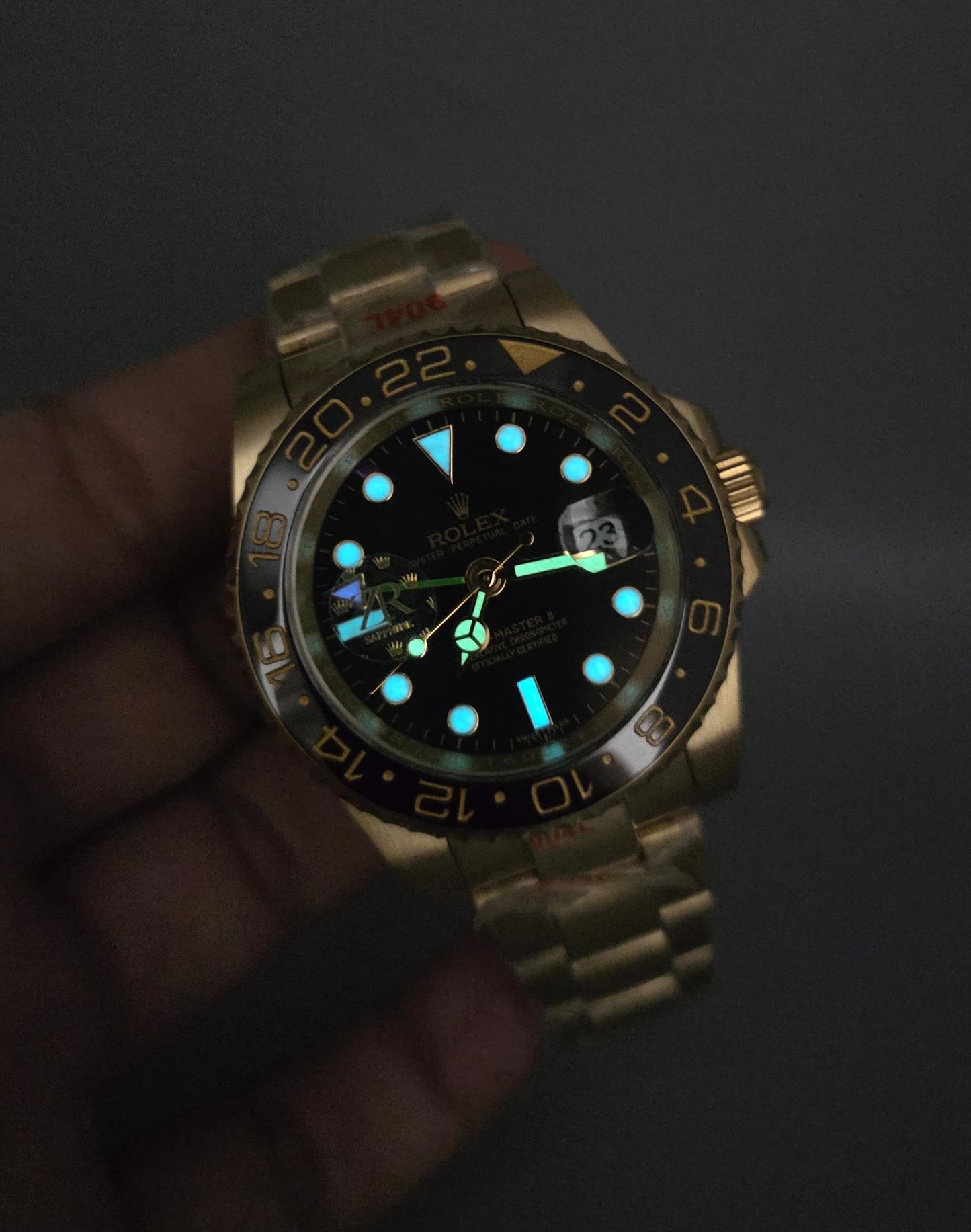 High Quality Luxury Branded Watch - Gold G.M.T