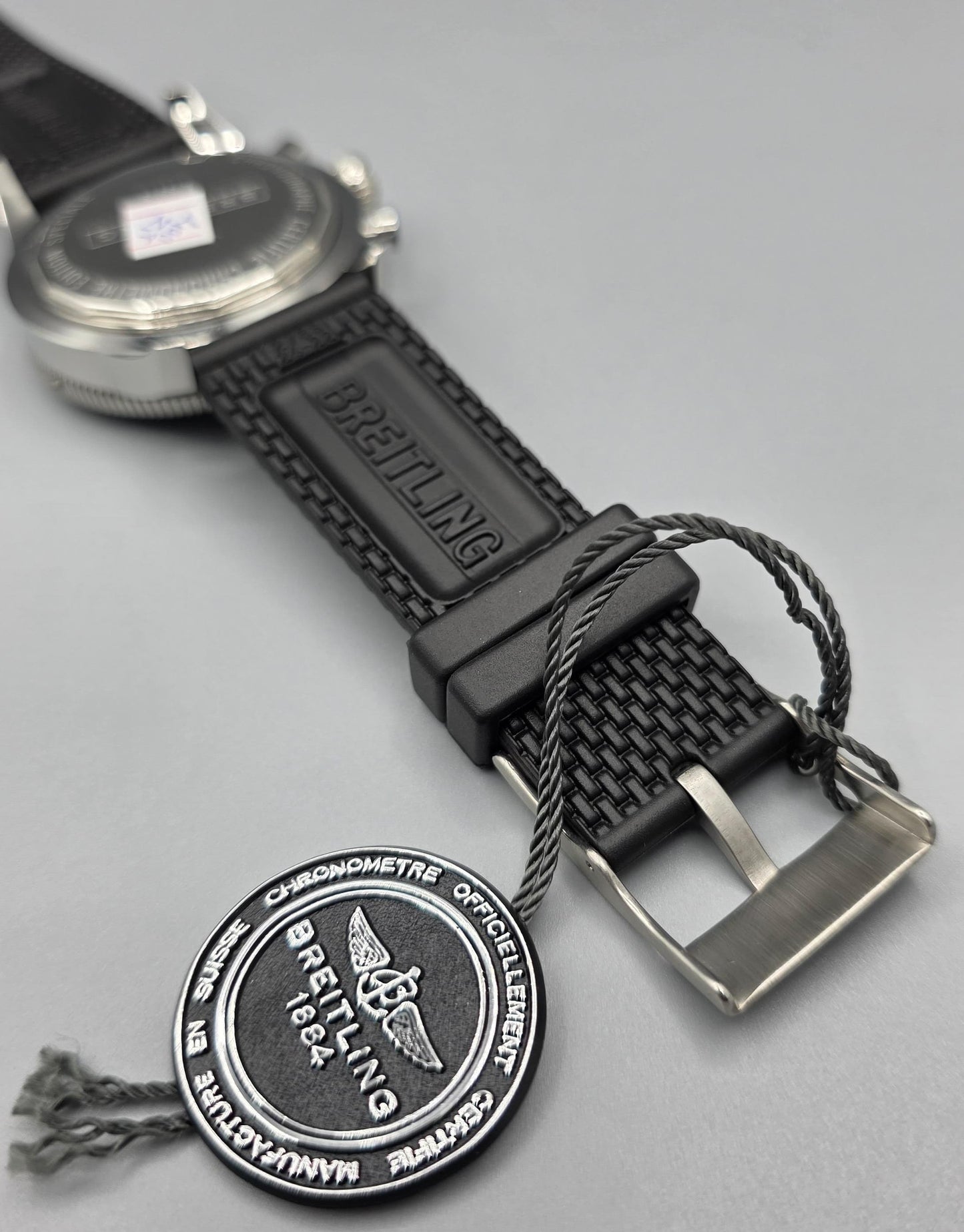 High Quality Luxury Branded Watch - Silver & Green