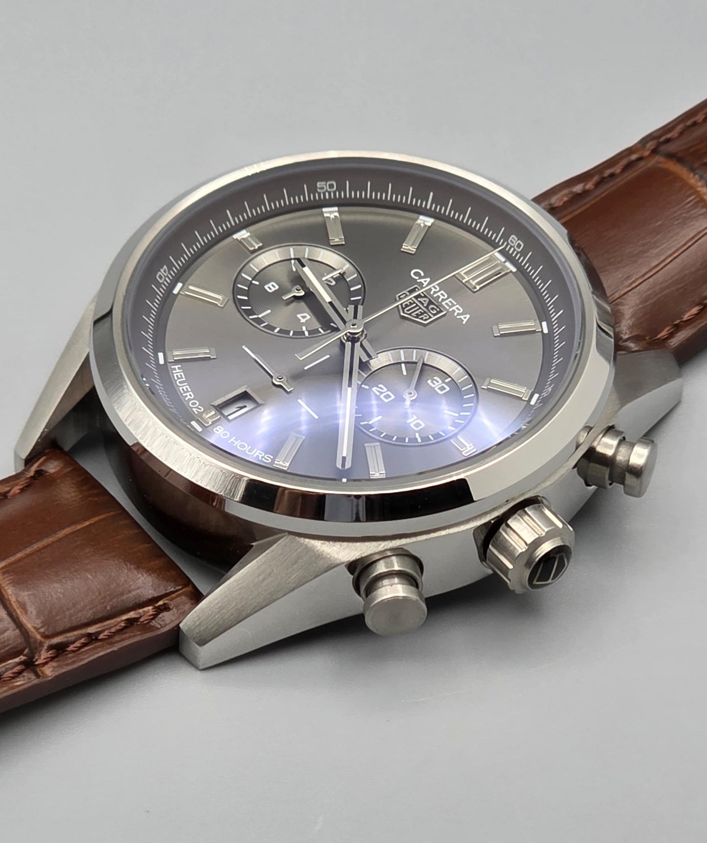 Luxury Chronograph Watch – Grey Dial with Brown Leather Strap