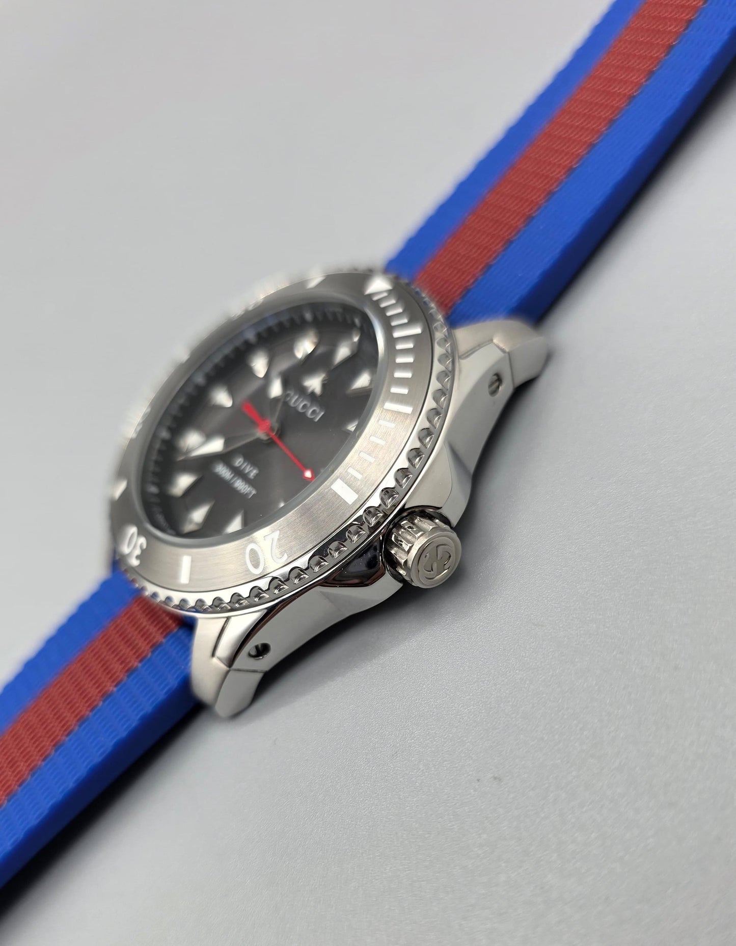 High Quality Luxury Branded Watch- Pvc Strap